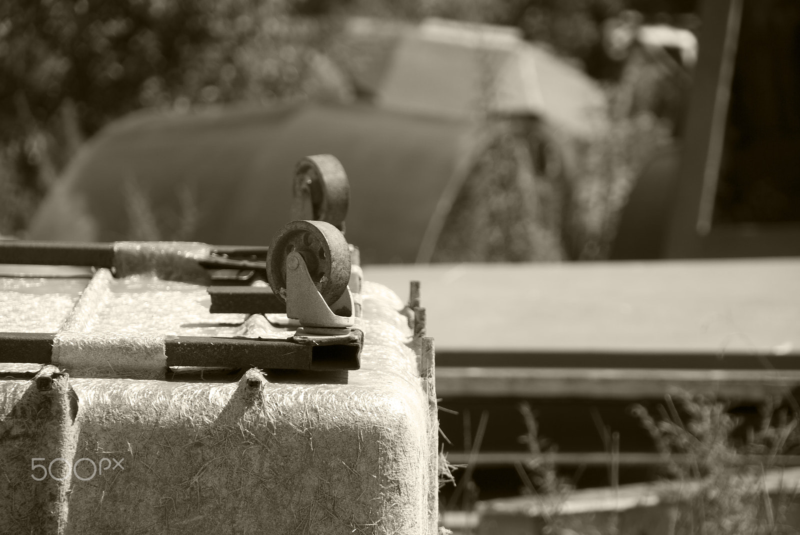 Nikon D40X sample photo. Storm shelter graveyard two photography
