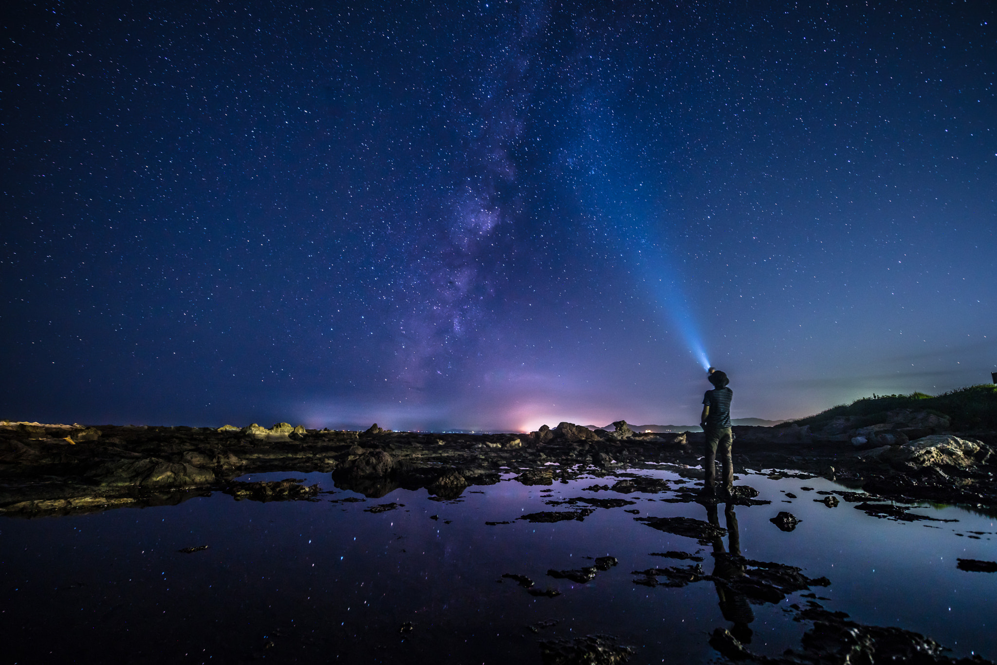14-24mm F2.8-2.8 G sample photo. Milky way on the yoshiura photography