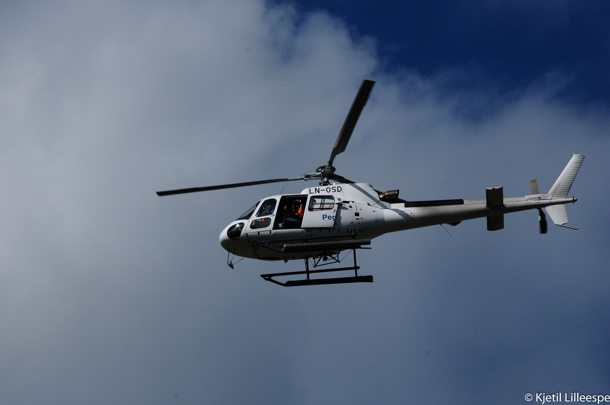 Nikon D300S sample photo. Helicopter photography