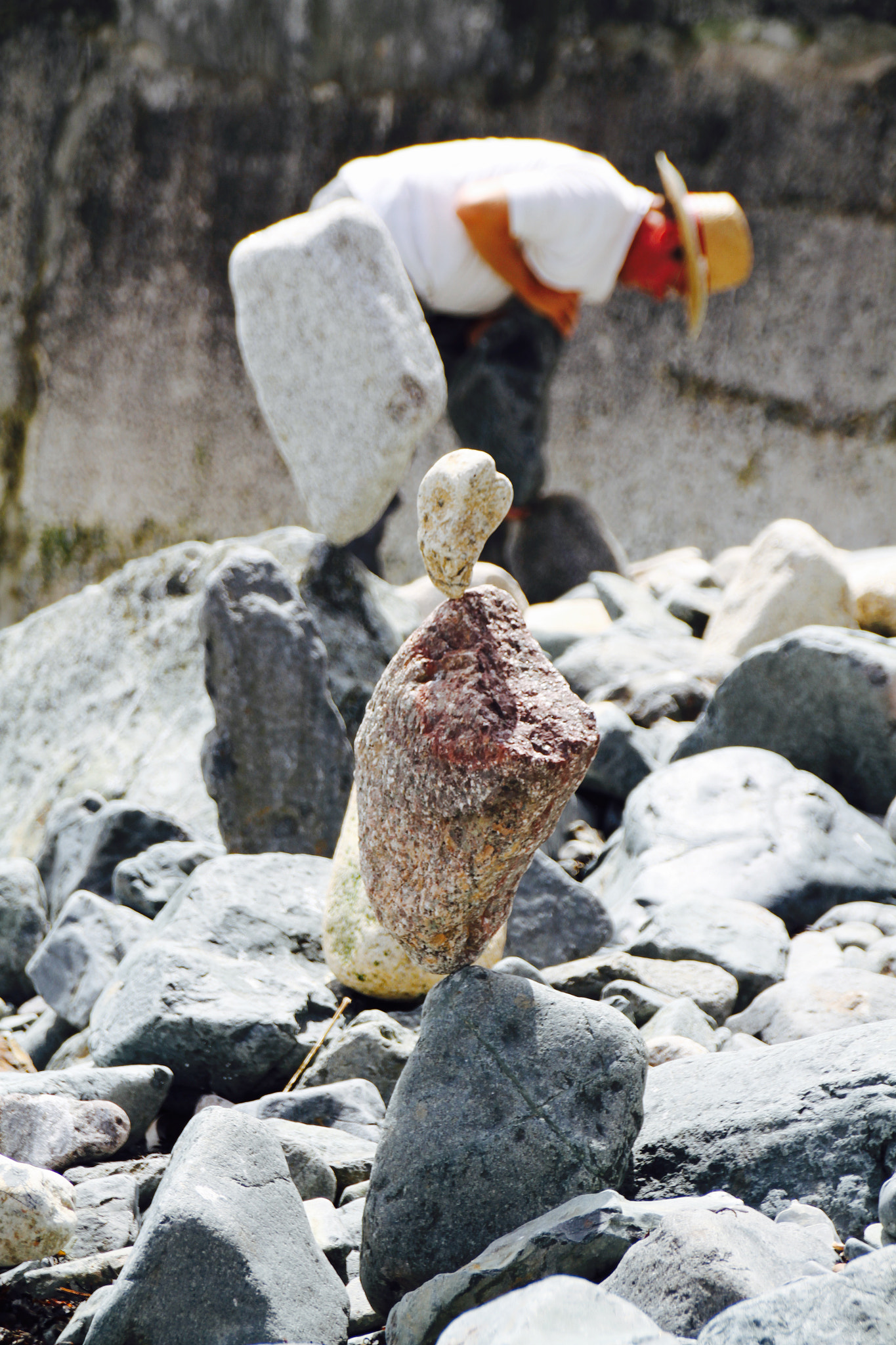 Canon 18-250mm sample photo. Stone photography