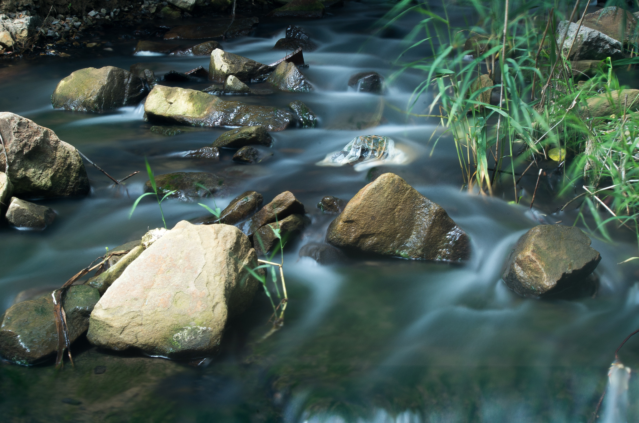 Pentax K-30 sample photo. Long exposure river photography