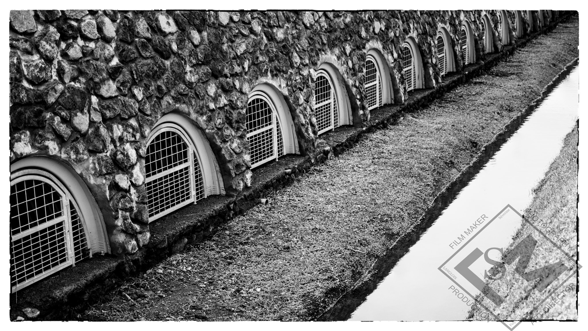 Sony a6300 + 18-35mm F1.8 DC HSM | Art 013 sample photo. Shape photography