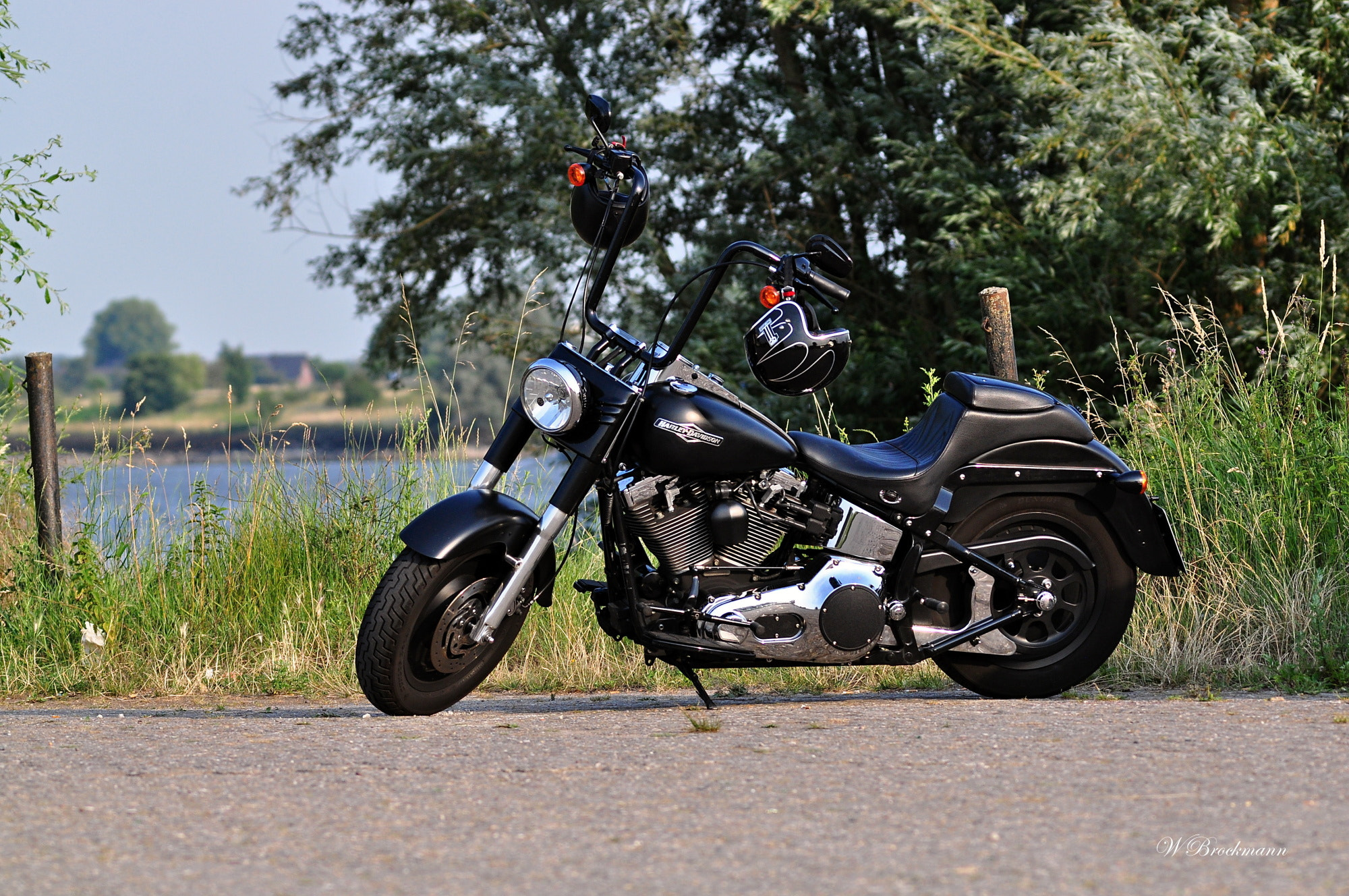 Sigma 150-500mm F5-6.3 DG OS HSM sample photo. Motorrad/bike photography
