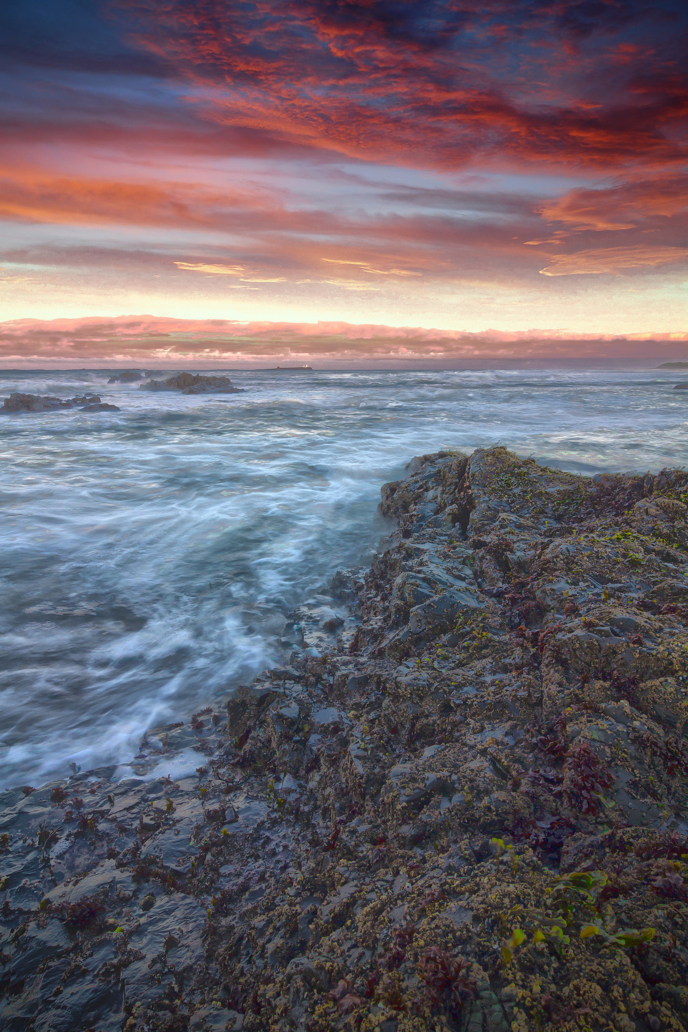 Tokina AT-X Pro 12-24mm F4 (IF) DX sample photo. Bamburgh beach sunset photography