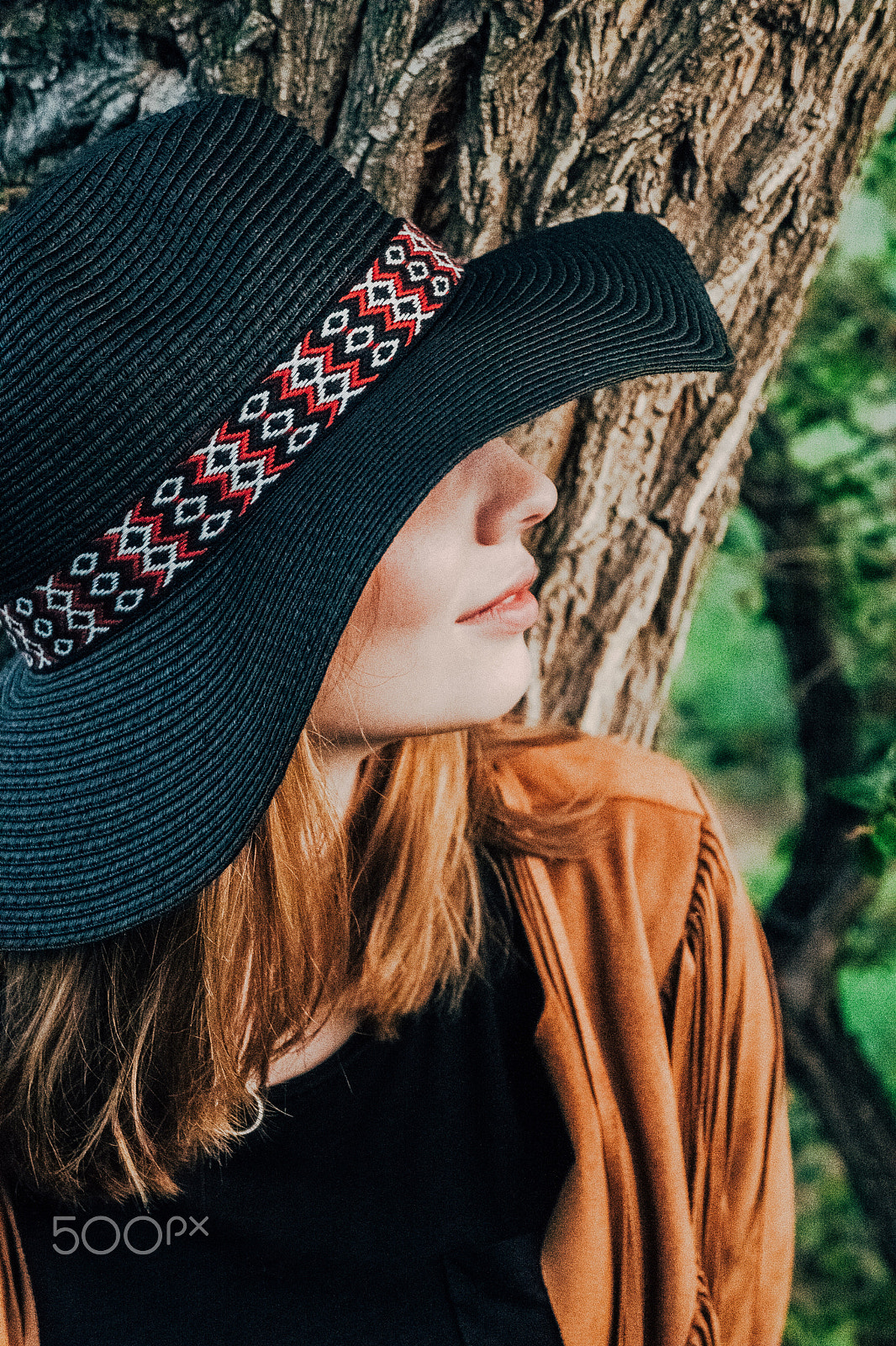 Sony a6300 sample photo. Red girl in hat photography