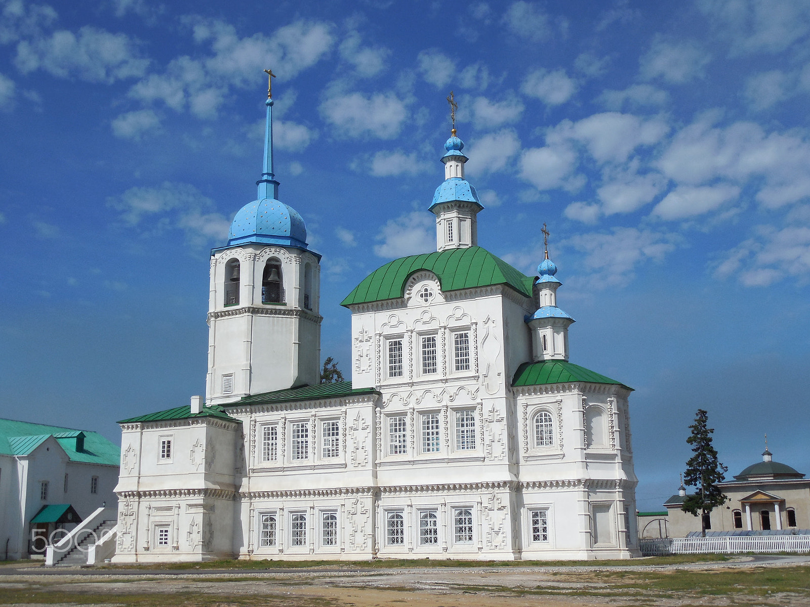 Nikon Coolpix L610 sample photo. Orthodox monastery photography