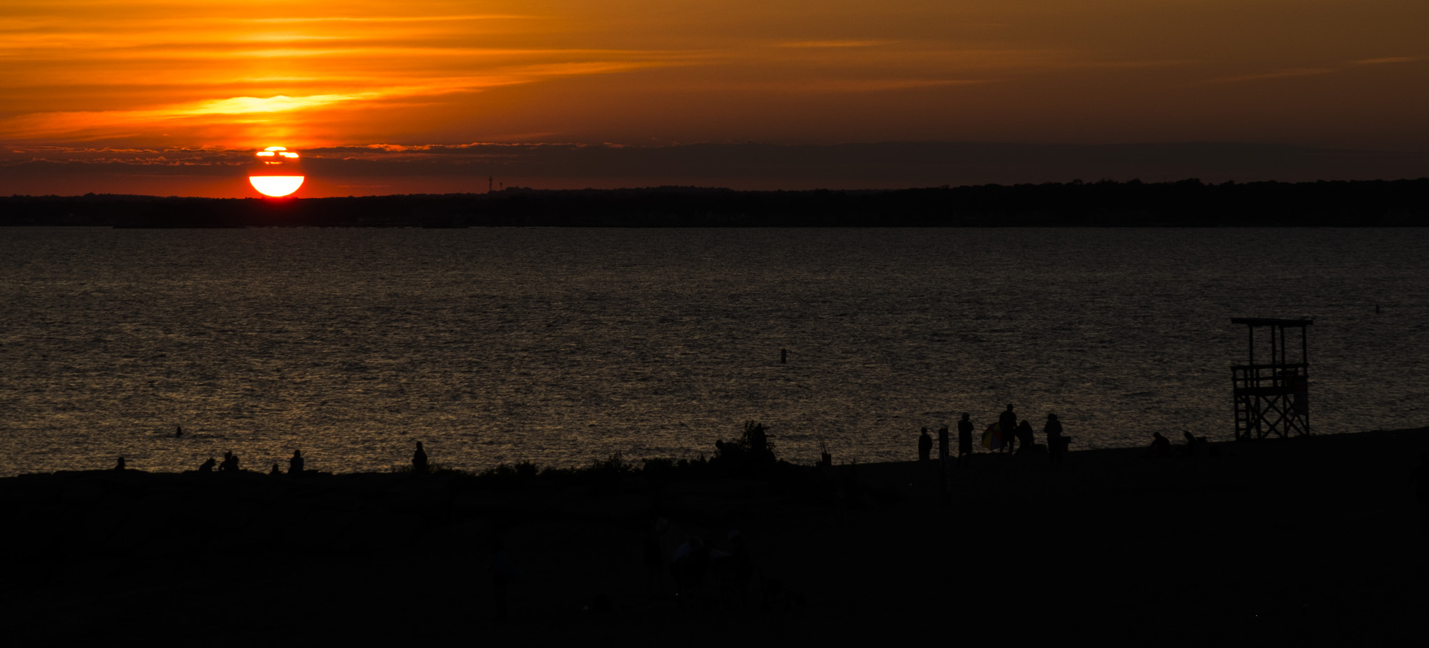 Fujifilm X-E1 + Fujifilm XF 18-135mm F3.5-5.6 R LM OIS WR sample photo. Sunset by the beach photography