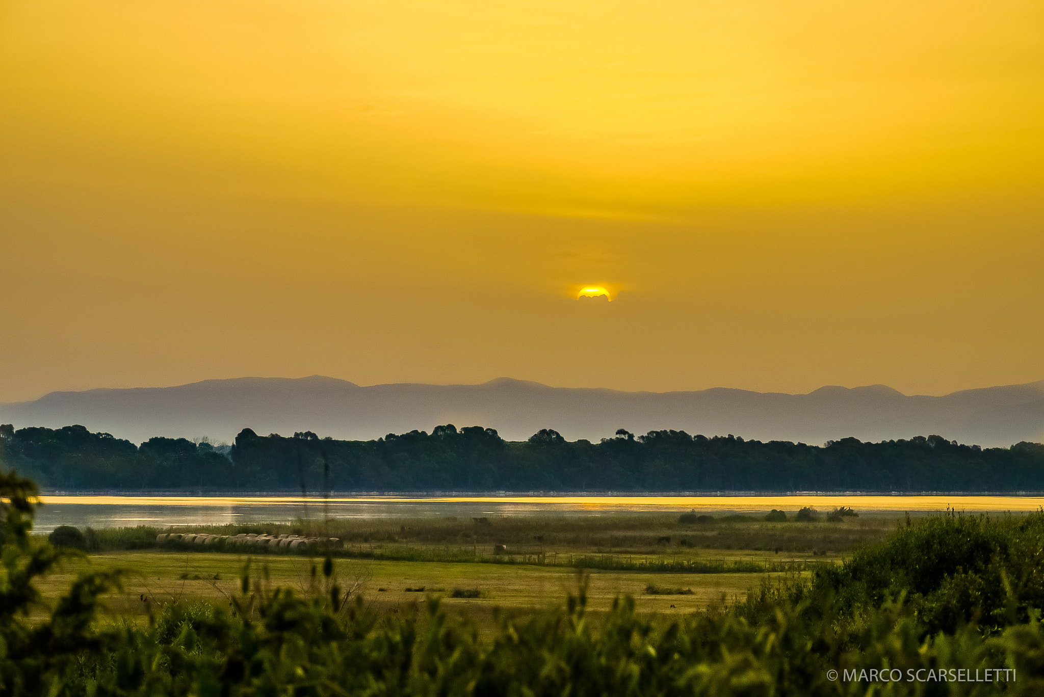 Panasonic Lumix DMC-GF1 sample photo. Sunrise photography