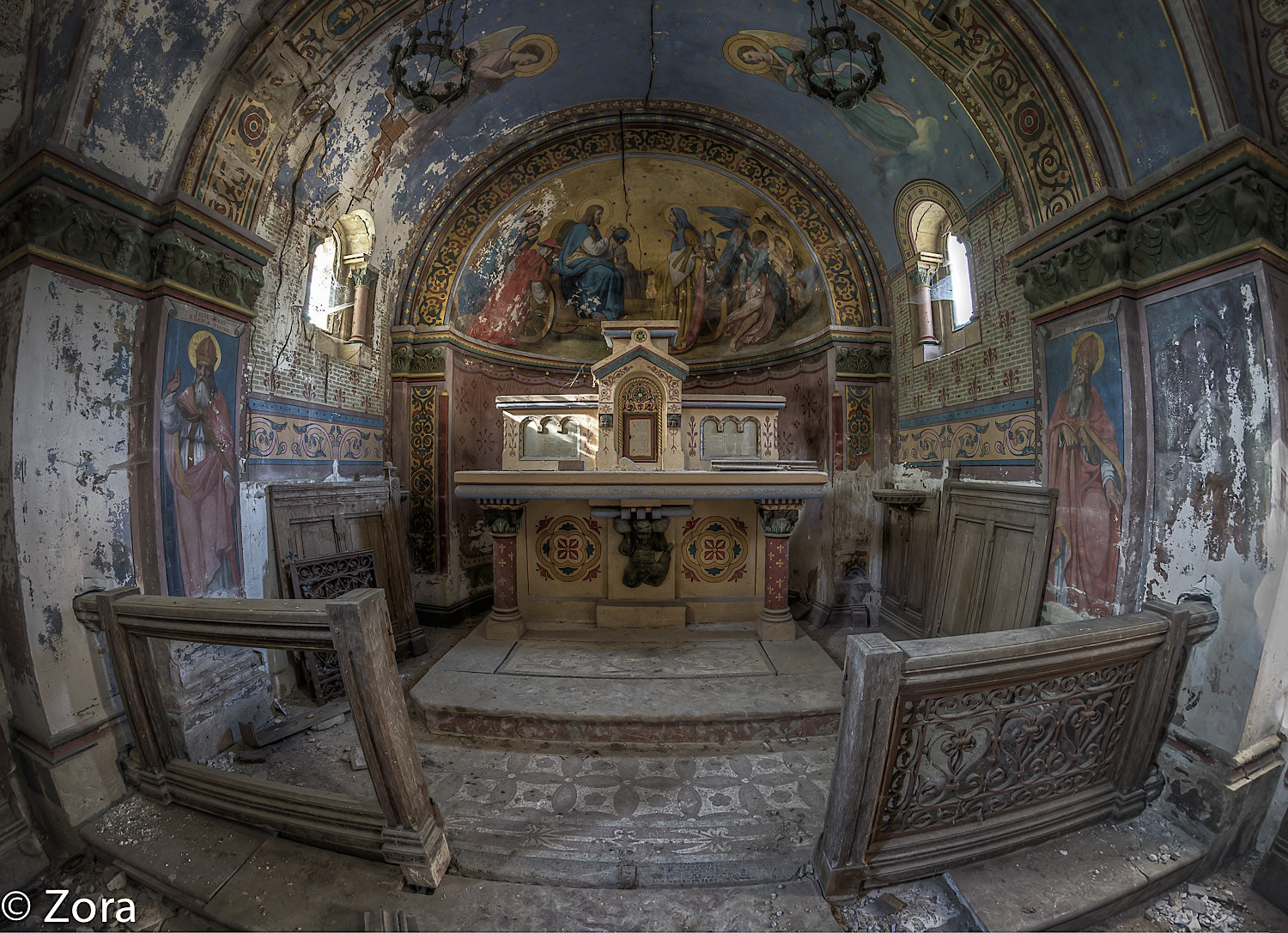 Nikon D5100 + Samyang 8mm F3.5 Aspherical IF MC Fisheye sample photo. Church photography