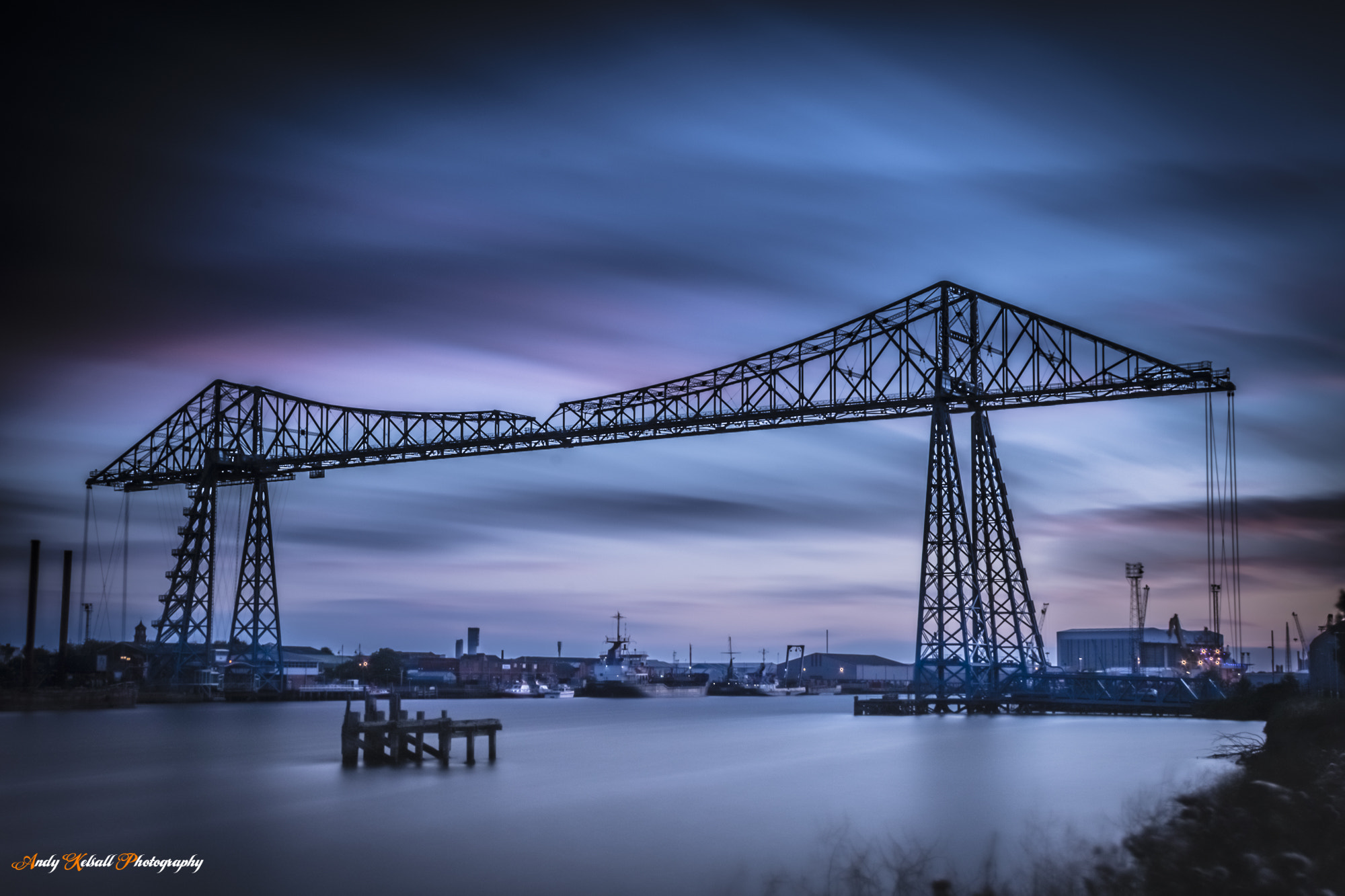 Canon EF-S 18-55mm F3.5-5.6 II sample photo. Transporter bridge photography