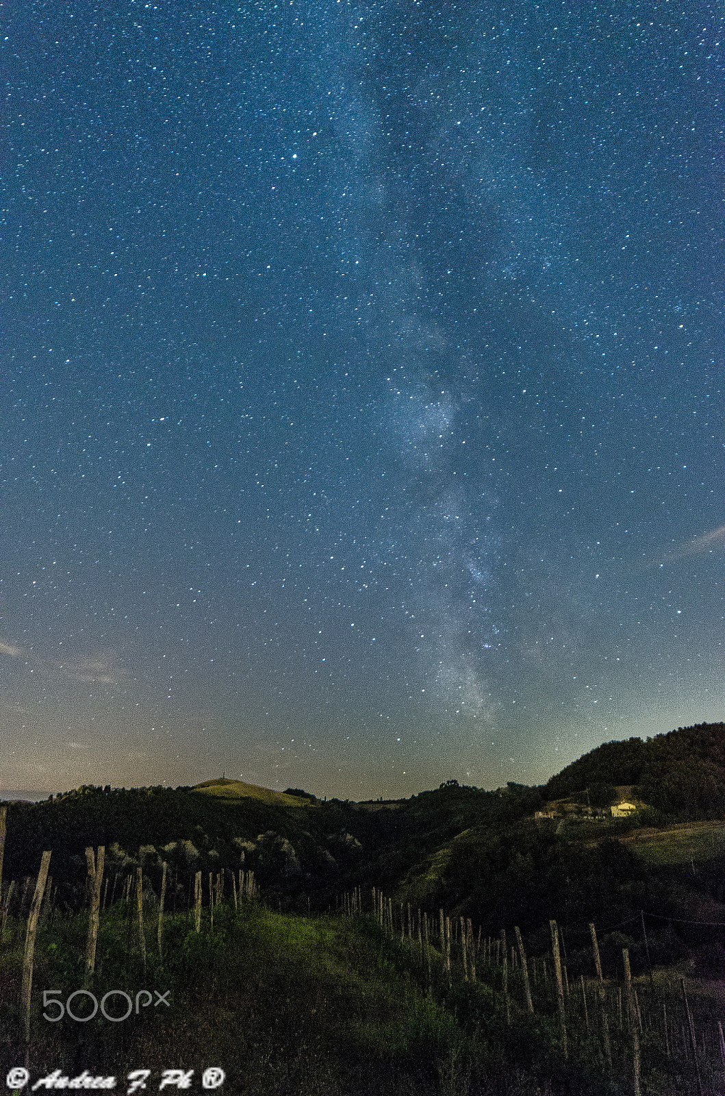 Nikon D7000 + Samyang 14mm F2.8 ED AS IF UMC sample photo. A night dreaming in the hill photography