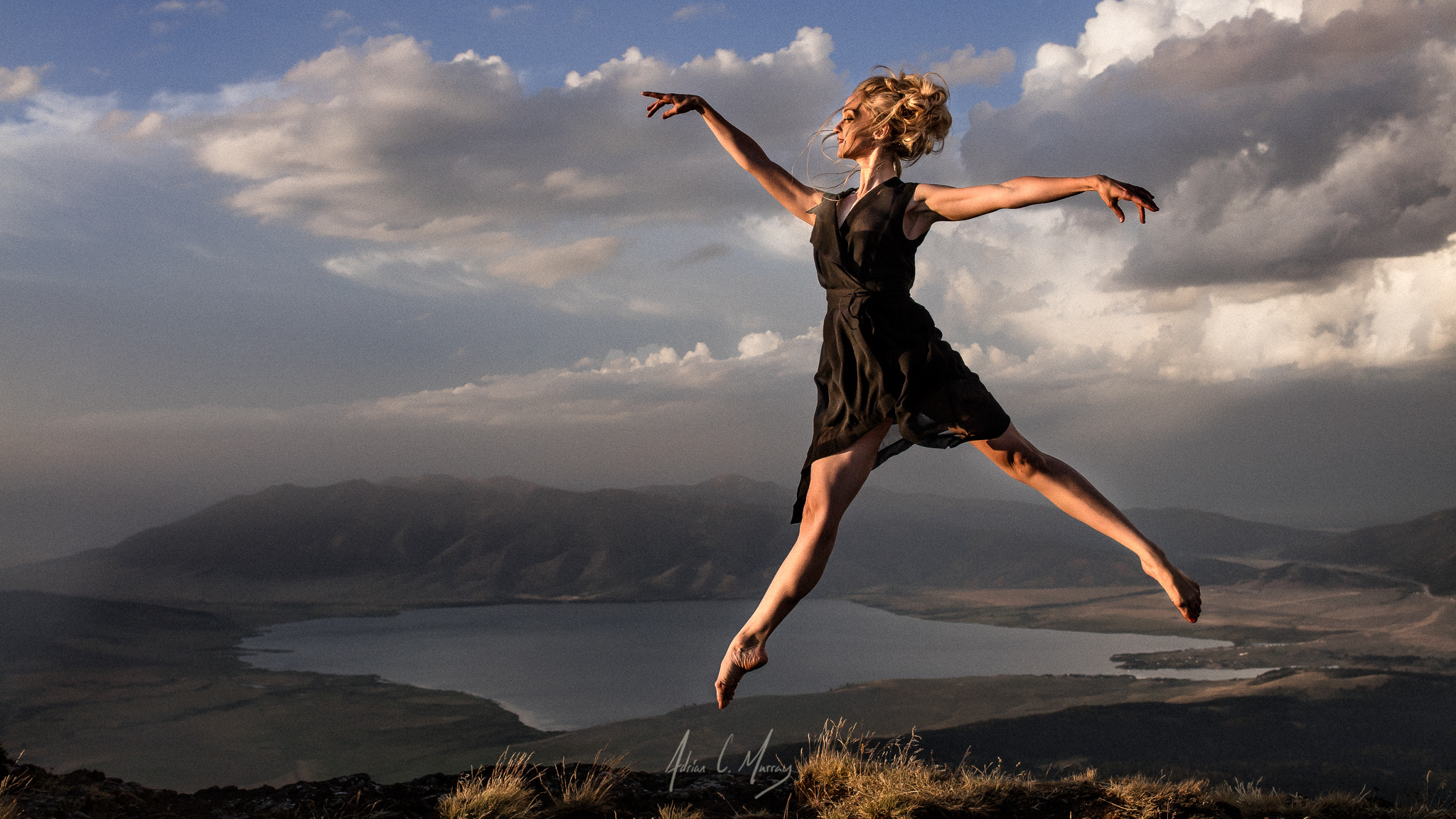 Sigma 35mm F1.4 DG HSM Art sample photo. Dancing on top of the world photography