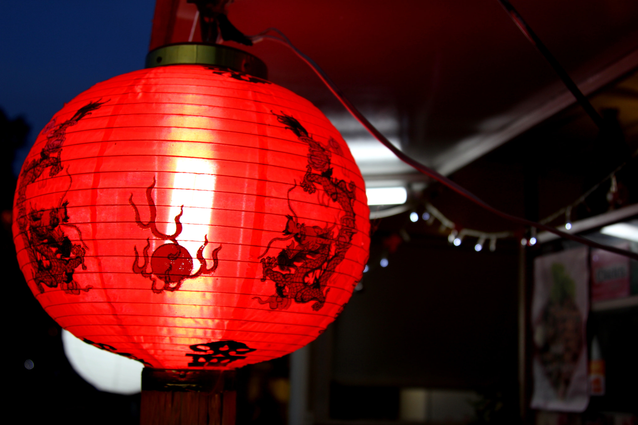 Canon EOS 1200D (EOS Rebel T5 / EOS Kiss X70 / EOS Hi) sample photo. Red photography