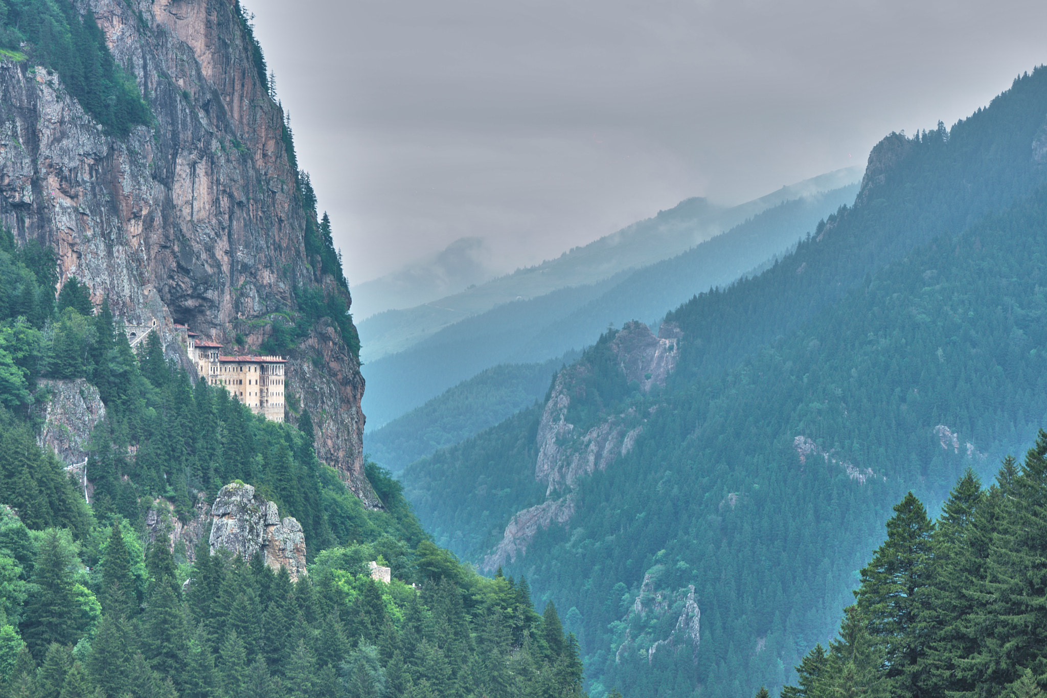 OLYMPUS M.12-50mm F3.5-6.3 sample photo. Sumela monastery photography