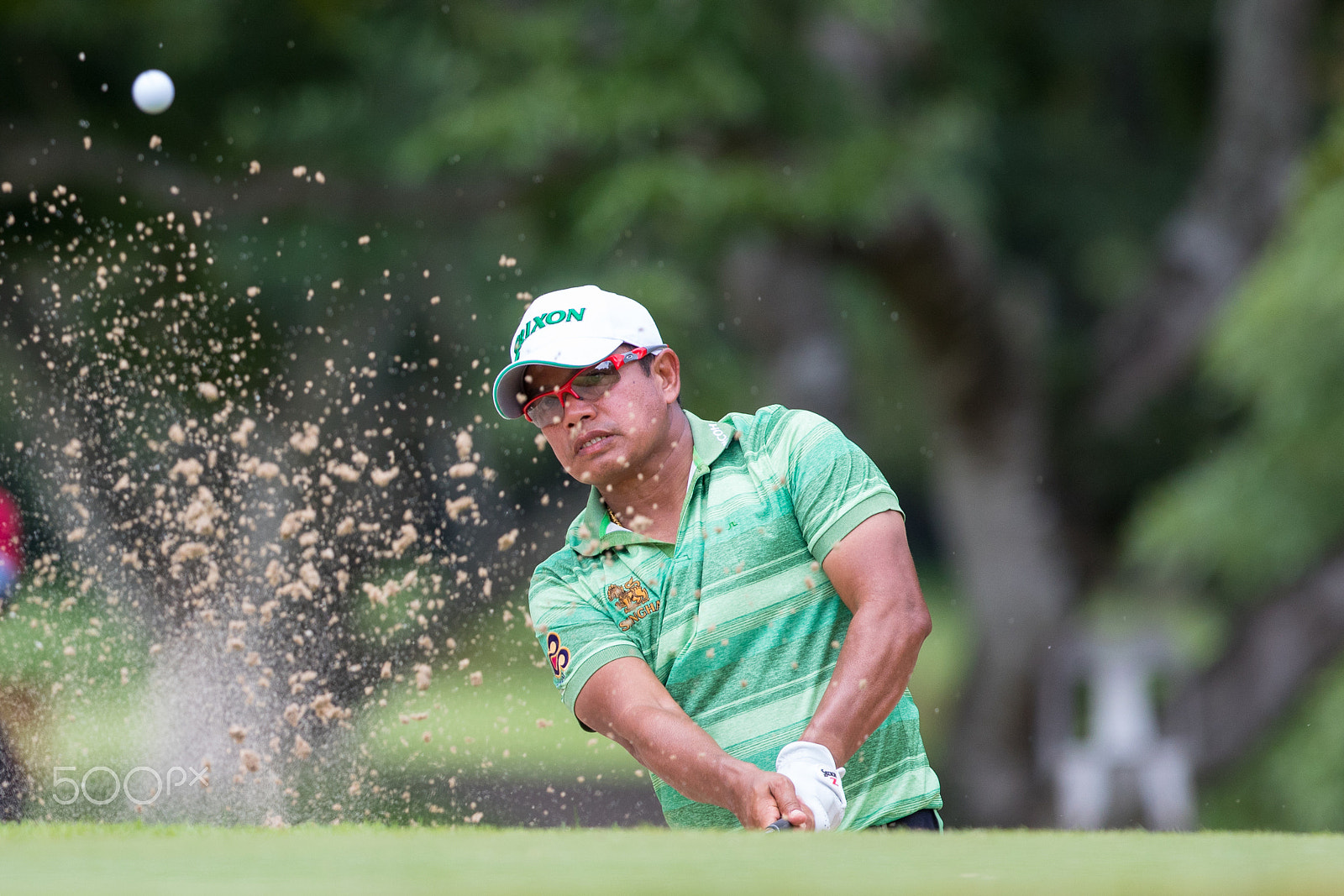 Canon EOS 7D Mark II + Canon EF 300mm F2.8L IS II USM sample photo. Prayed marksaeng player in action swing in sand photography