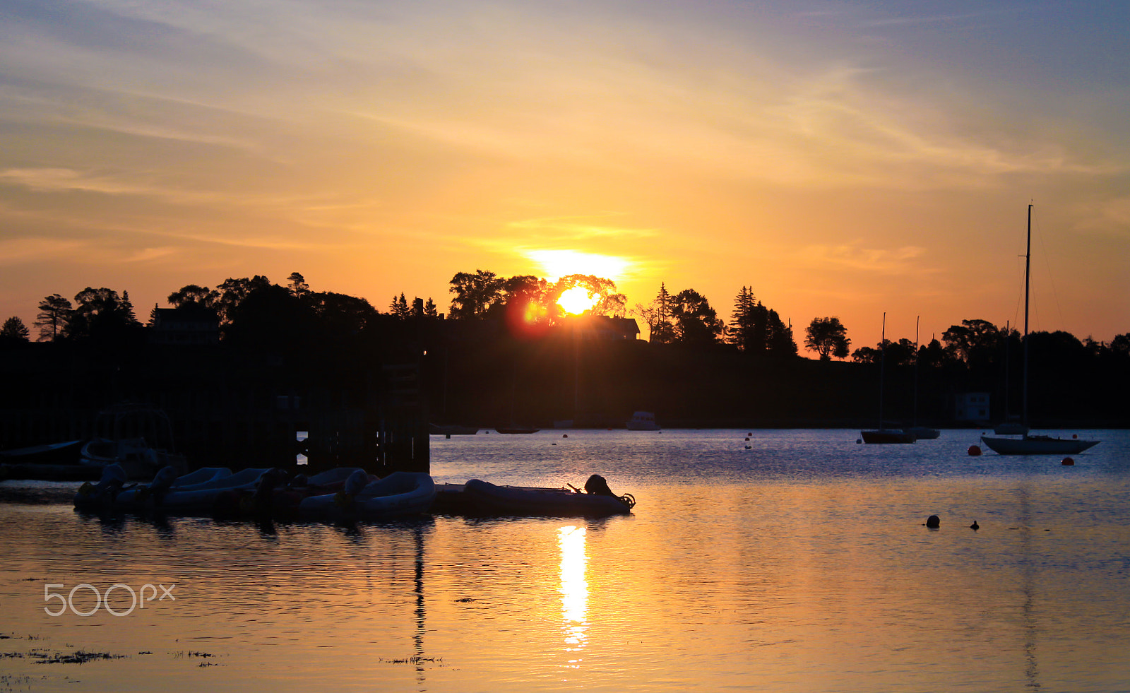 Canon EOS 50D sample photo. Sunrise on the harbour photography