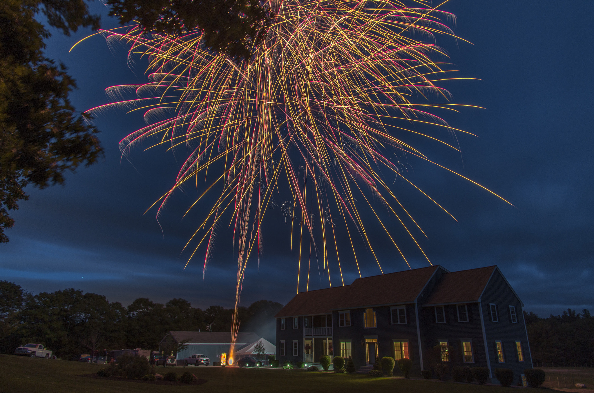 Pentax smc DA* 16-50mm F2.8 ED AL (IF) SDM sample photo. Fireworks over a house photography