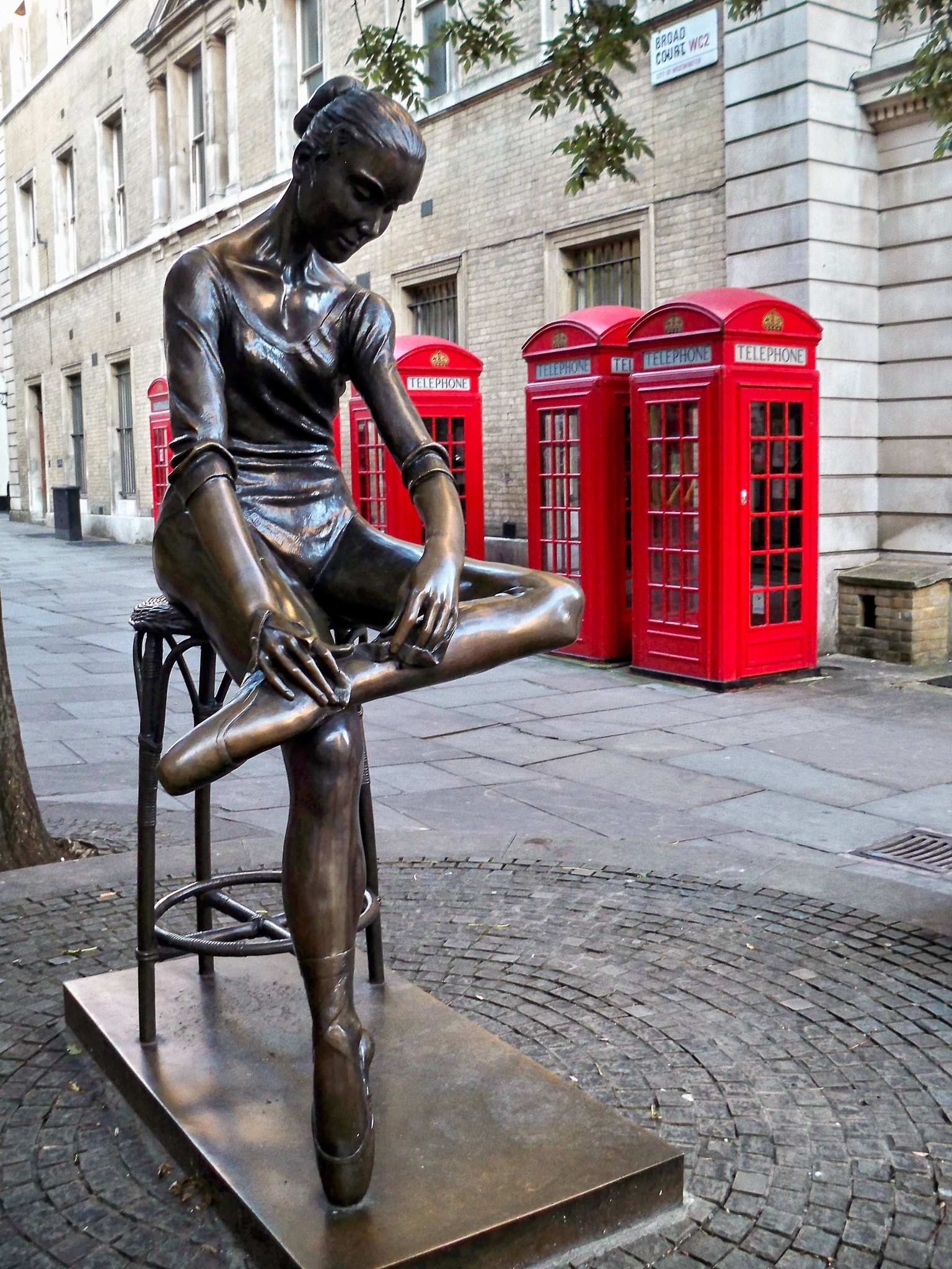 Kodak EasyShare M1033 sample photo. London photography