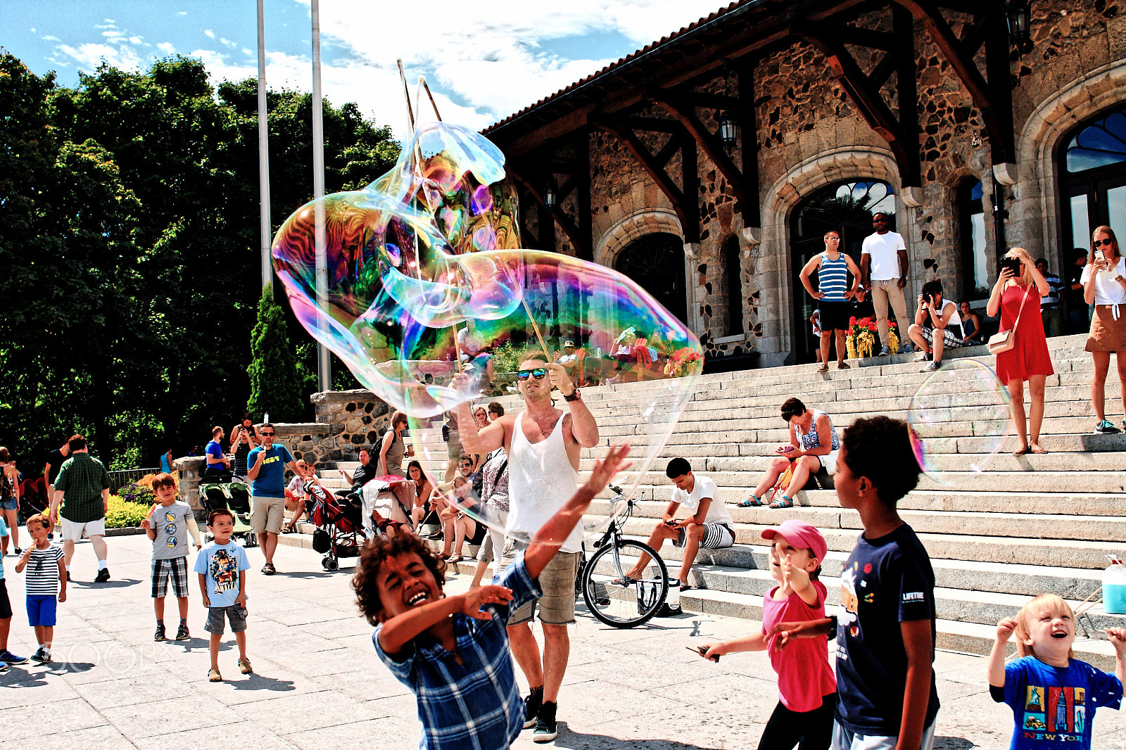 Canon EF 24mm F2.8 IS USM sample photo. Bubbles photography