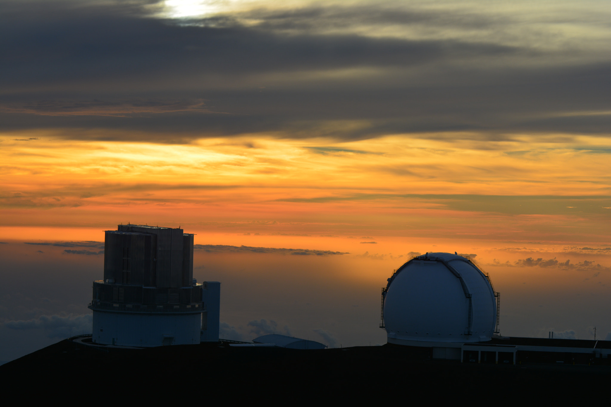 Nikon AF Nikkor 70-300mm F4-5.6G sample photo. Above clouds.jpg photography