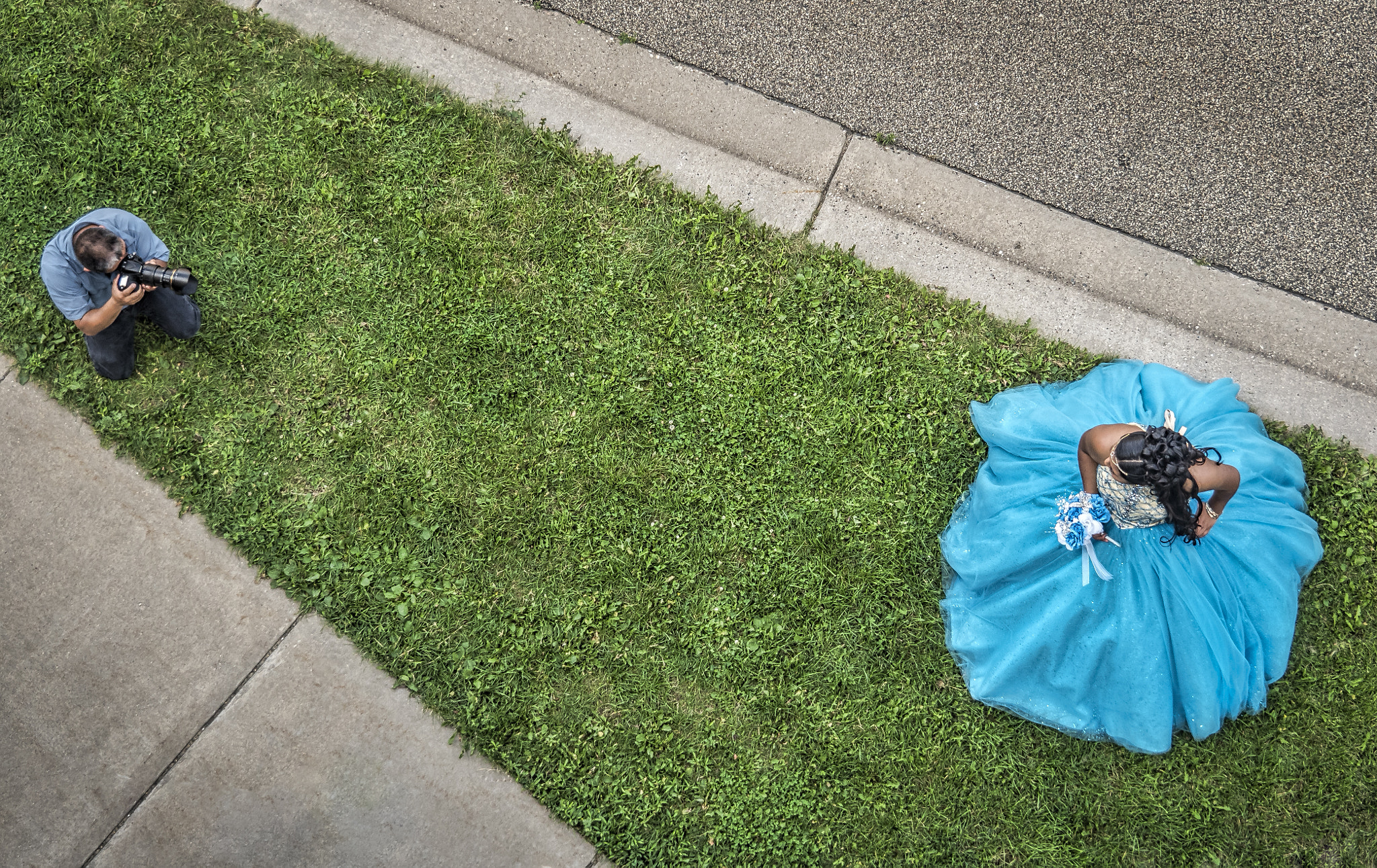 Olympus OM-D E-M5 II sample photo. Blue photography