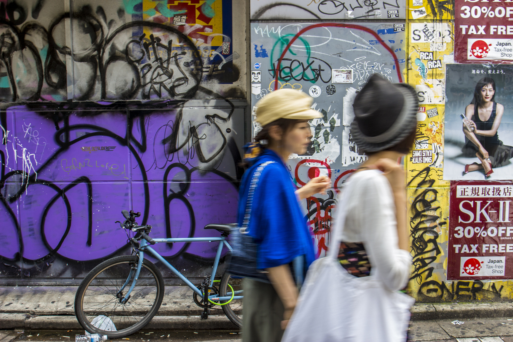 Canon EOS 100D (EOS Rebel SL1 / EOS Kiss X7) sample photo. Shibuya photography