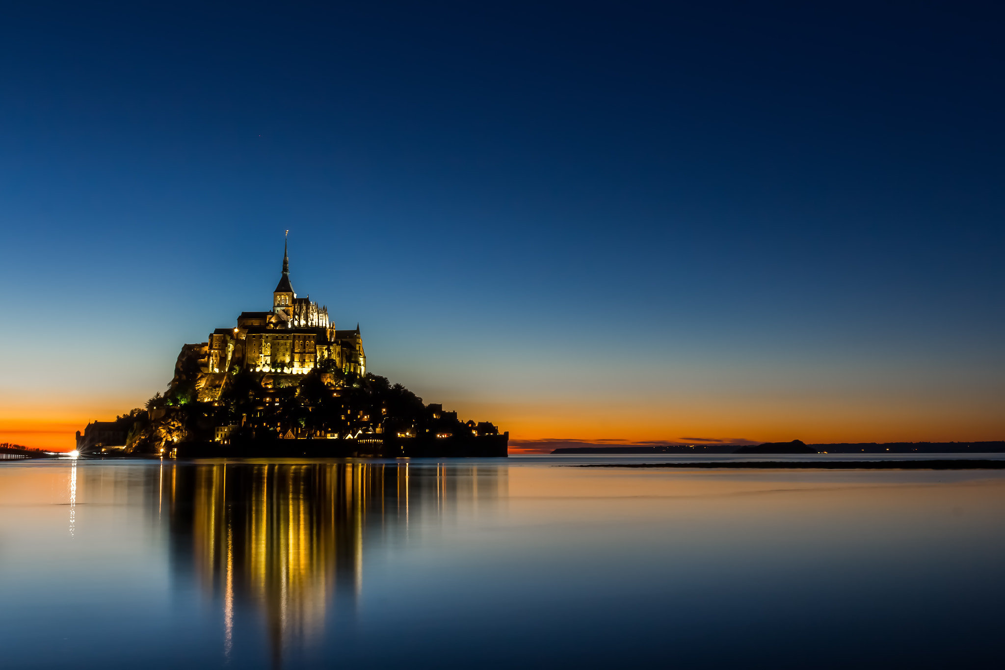 Canon EF 24-70mm F4L IS USM sample photo. Le mont saint-michel photography