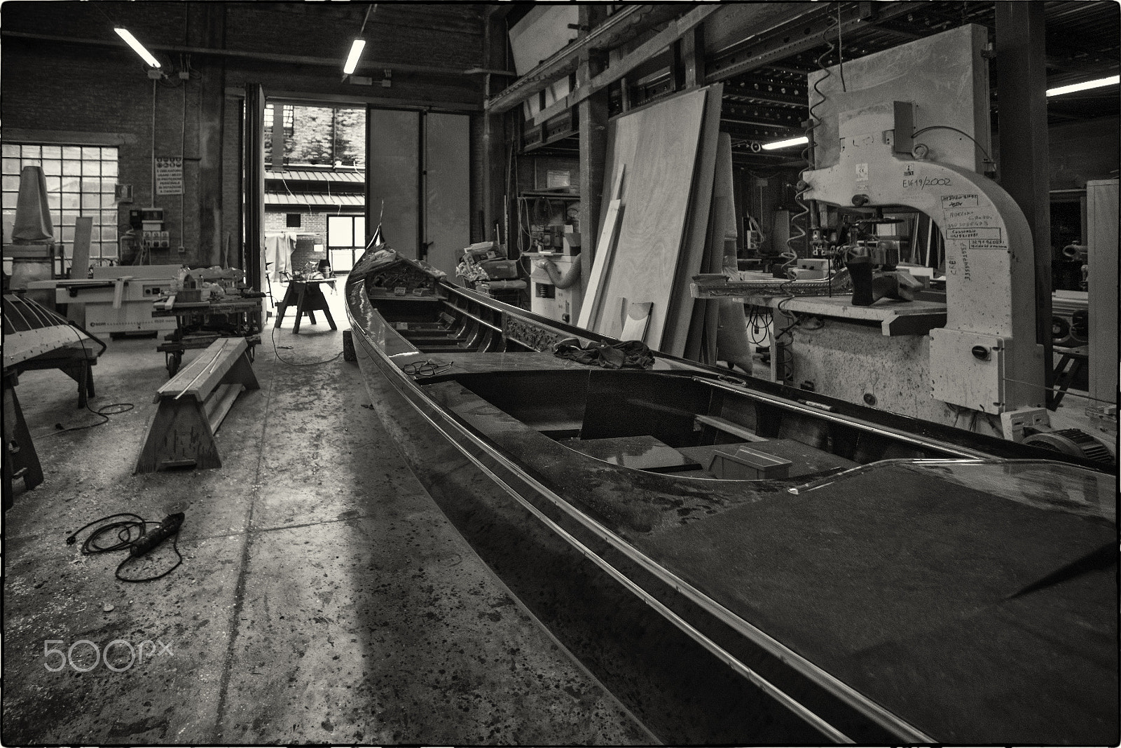 Sigma 15-30mm f/3.5-4.5 EX DG Aspherical sample photo. Francesco hand produces gondolas in venice, 2016 photography
