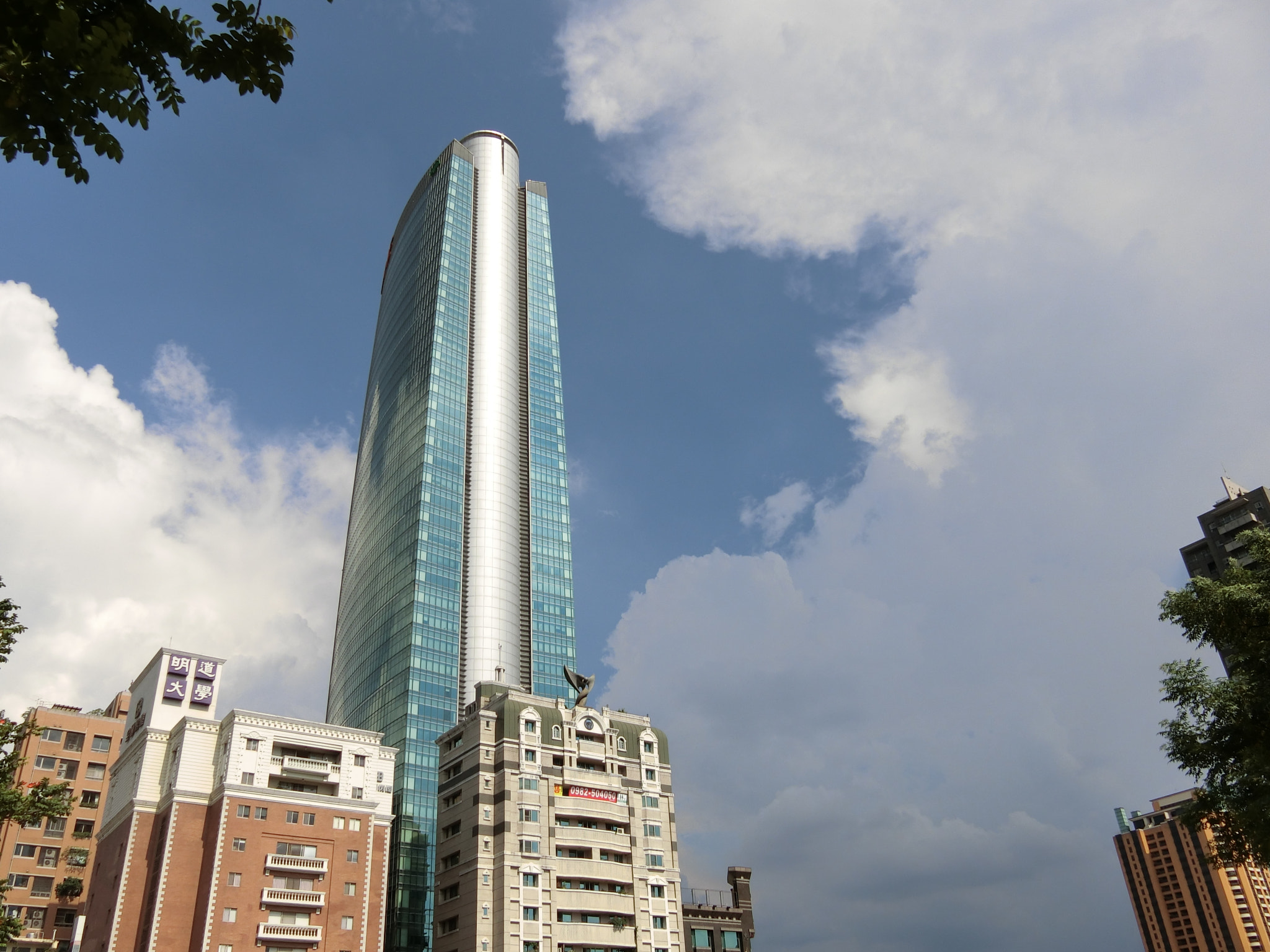 CASIO EX-100 sample photo. 天空 photography