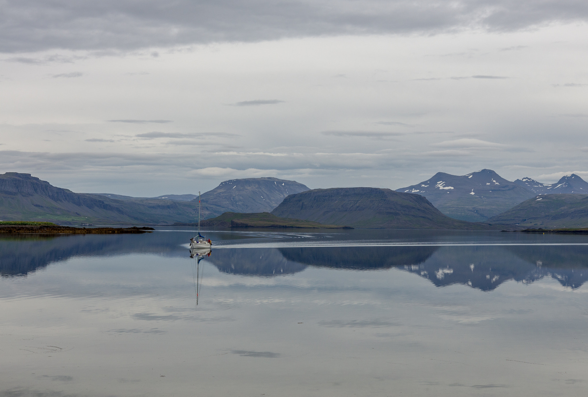 Sigma 18-35mm f/1.8 DC HSM sample photo. At hvalfjörður in iceland photography
