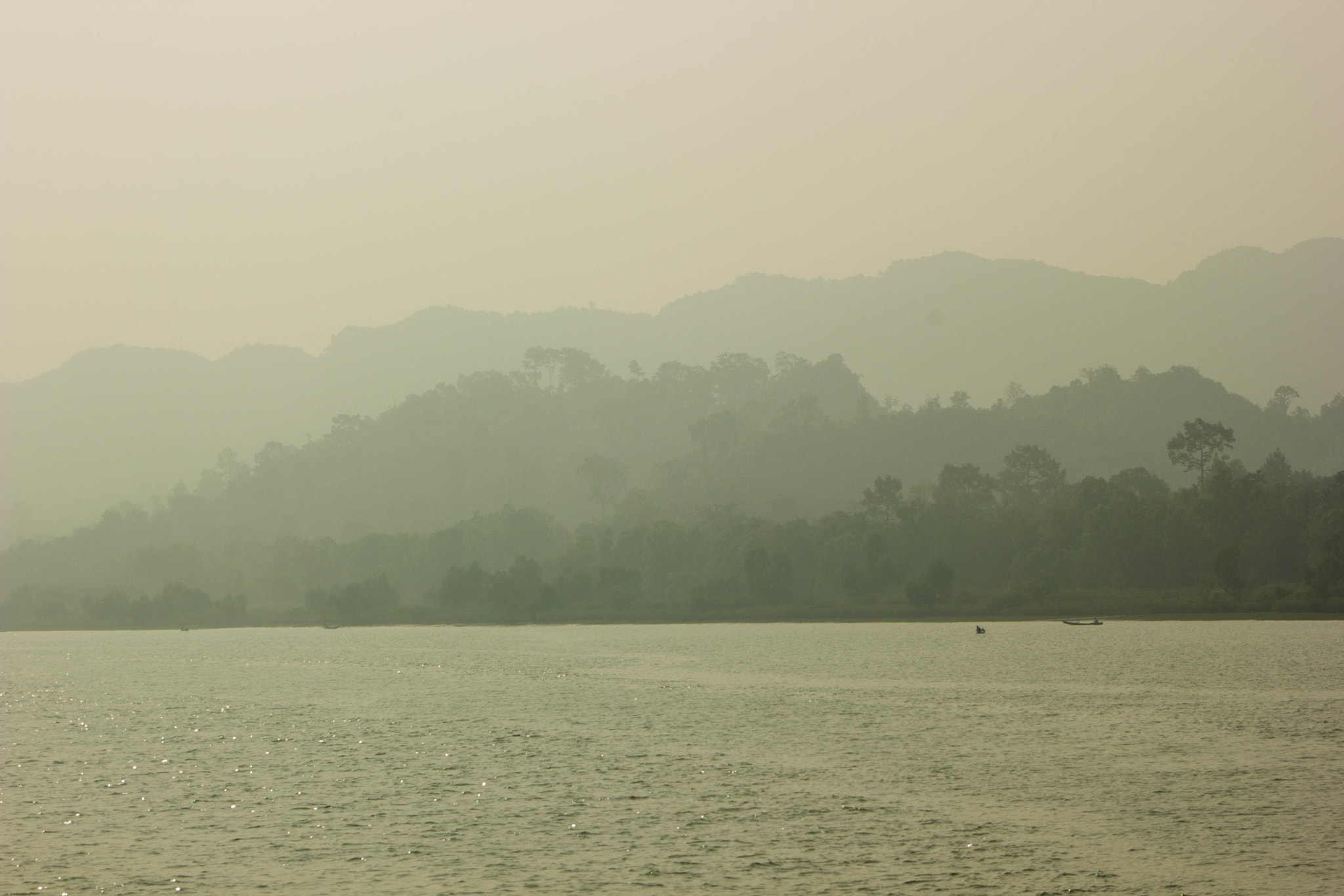Canon EF 75-300mm f/4-5.6 USM sample photo. Behazed photography