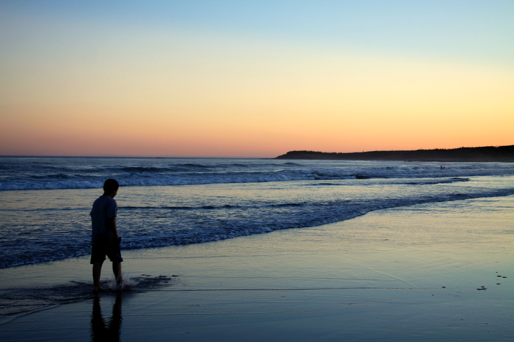 Canon EOS 50D sample photo. Evening stroll photography