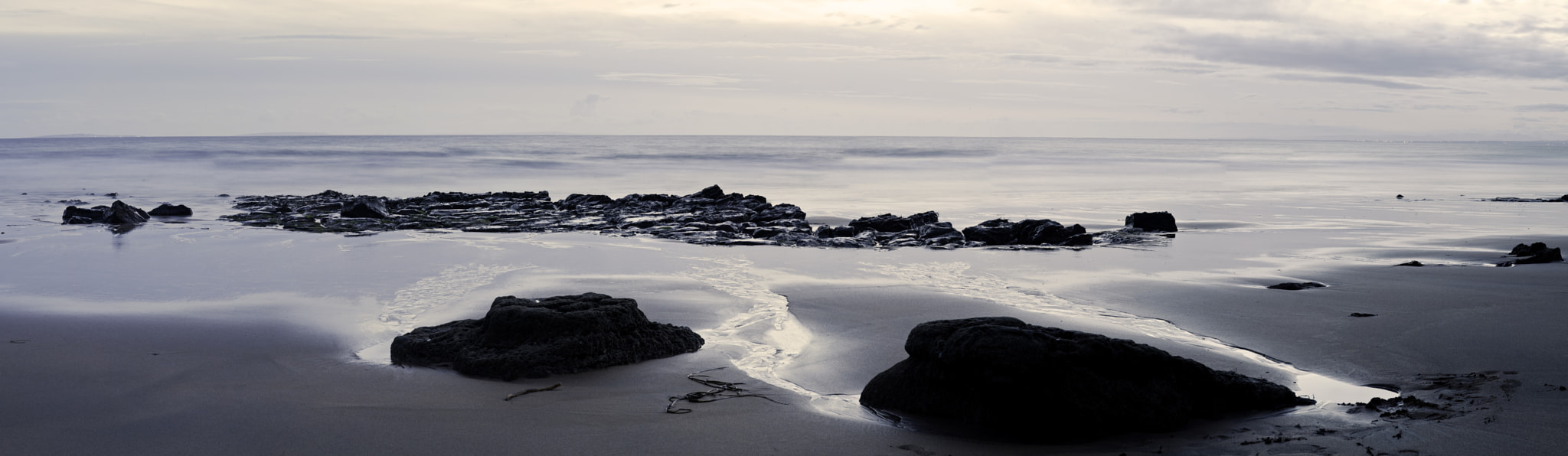 Nikon D700 + AF Nikkor 85mm f/1.8 sample photo. Beach pano photography