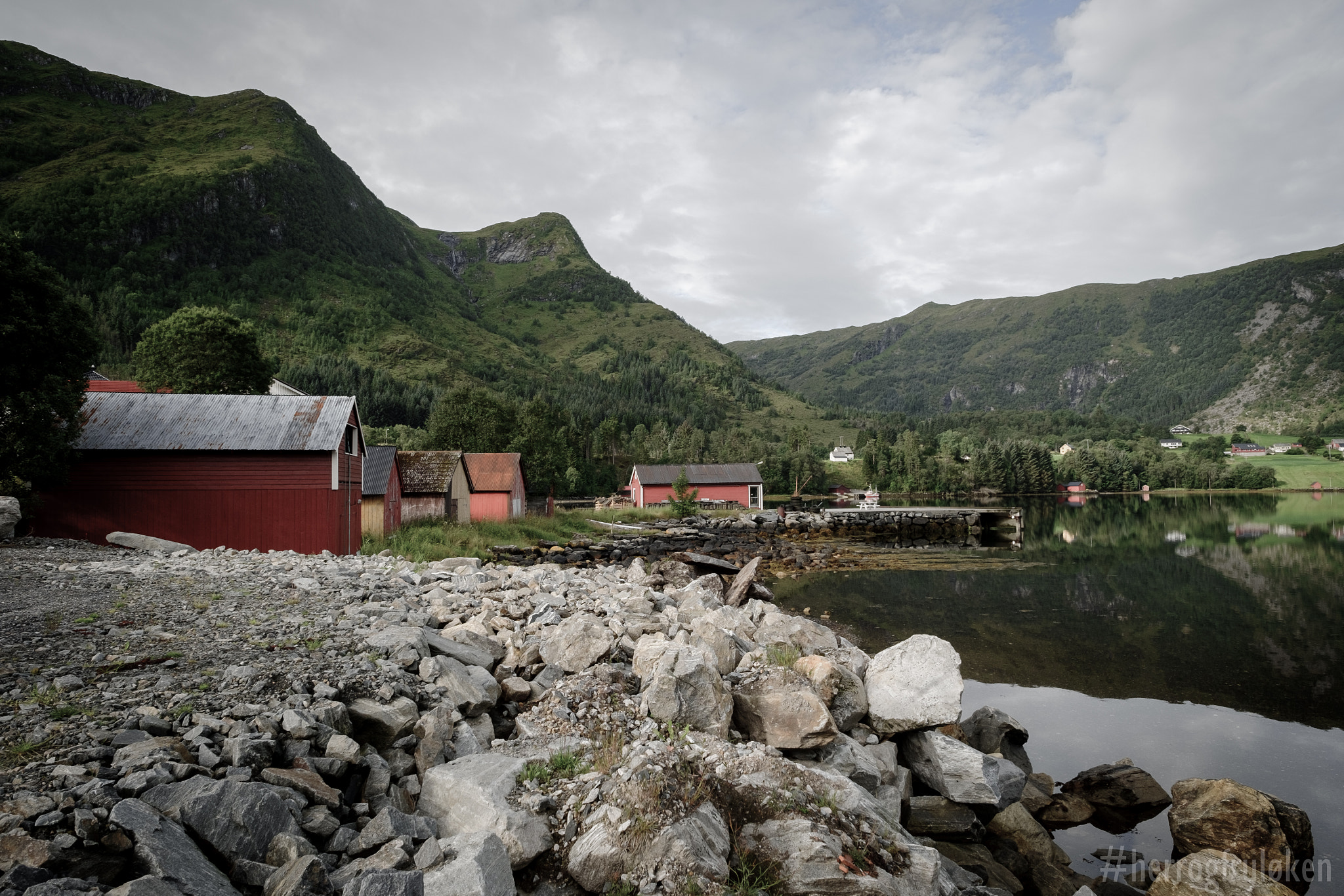Fujifilm X-Pro1 + Fujifilm XF 14mm F2.8 R sample photo. Boathouse at syltevika photography