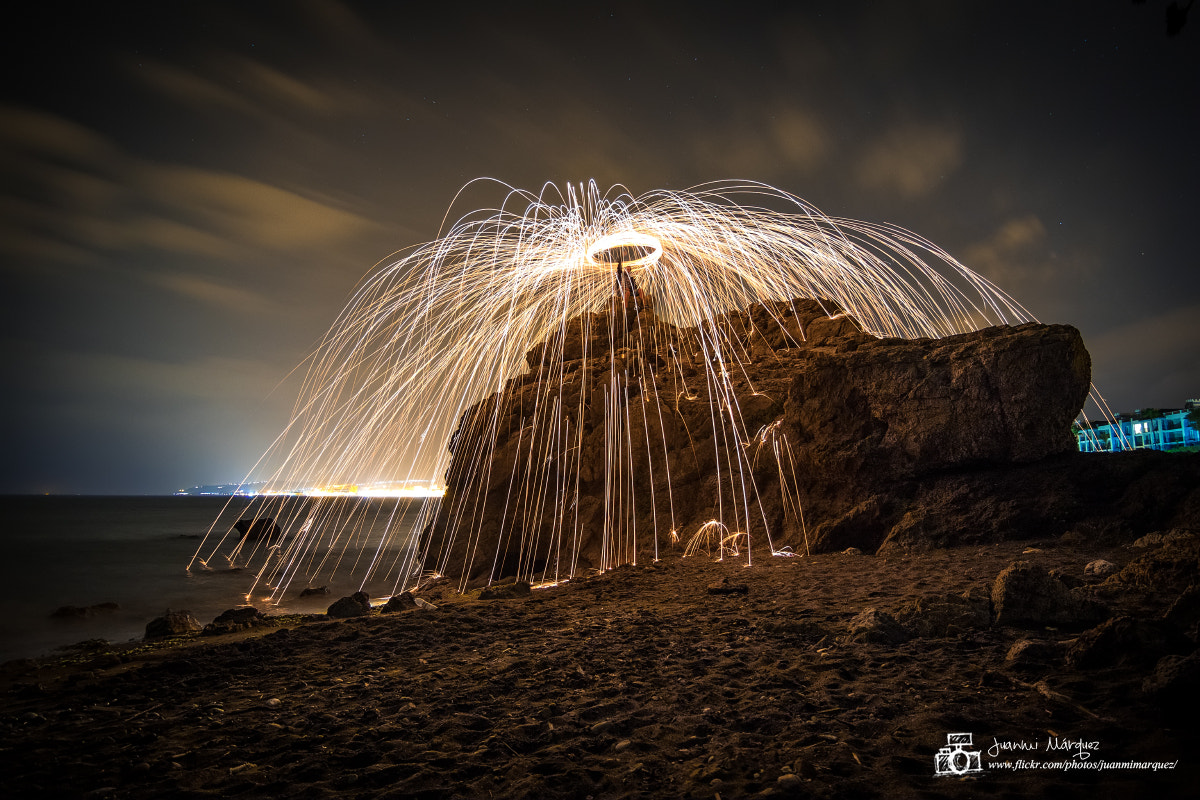 Tokina AT-X Pro 12-24mm F4 (IF) DX sample photo. Chispas en casares photography