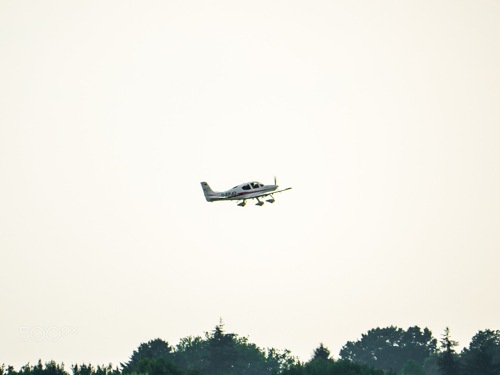 Panasonic Lumix DMC-GH4 sample photo. Small propeller plane photography