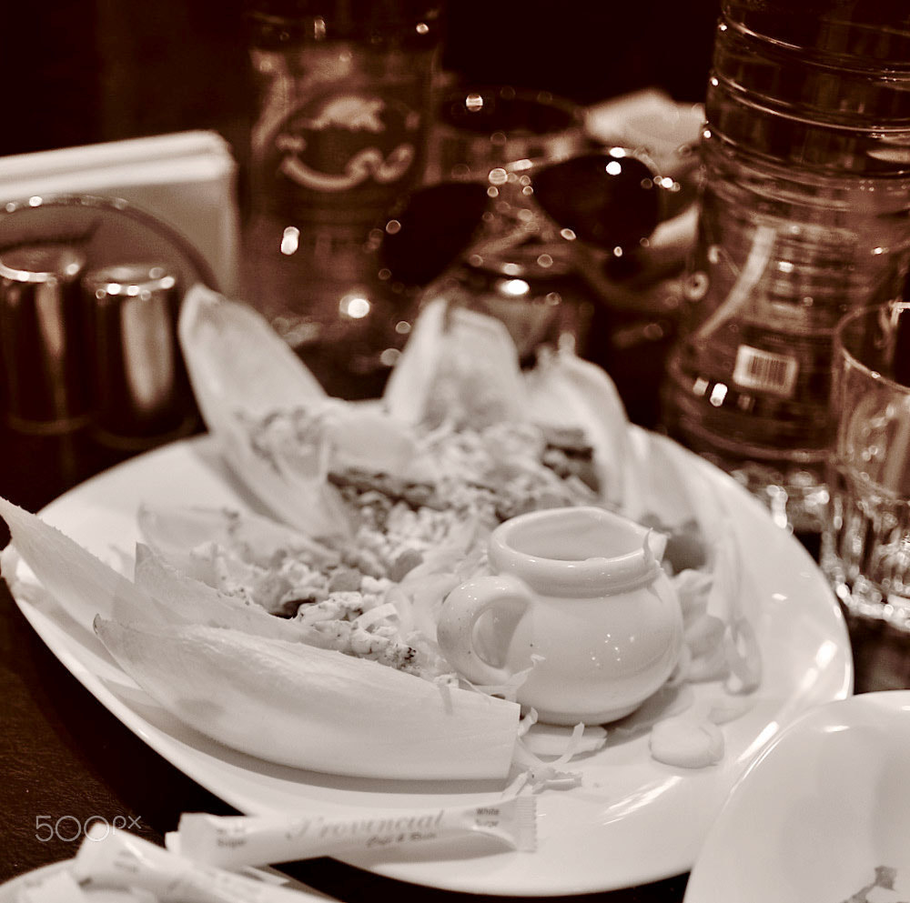 Nikon D700 + Nikon AF-S DX Nikkor 35mm F1.8G sample photo. Dinner photography