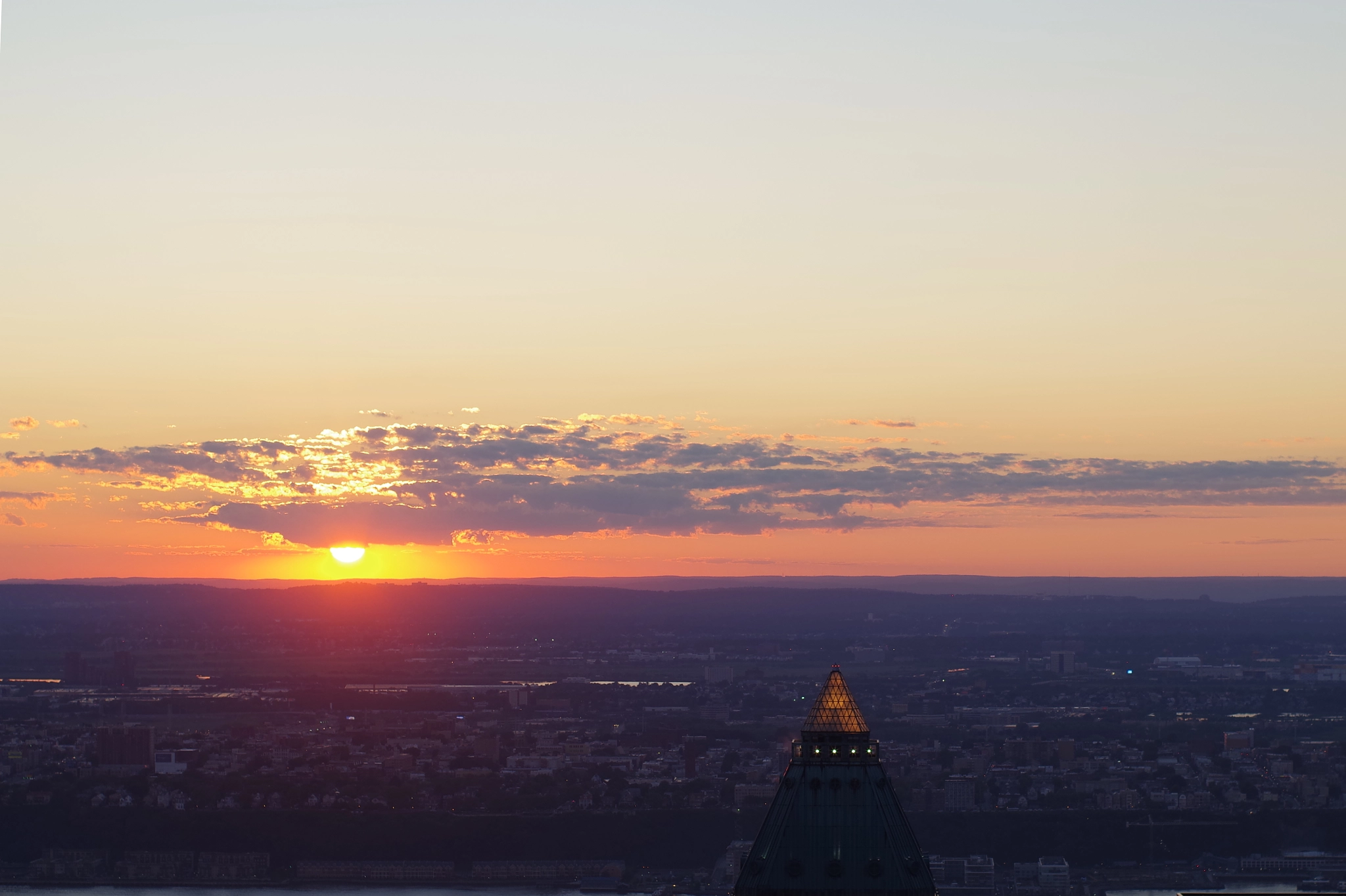 Pentax K-S2 + Pentax smc FA 50mm F1.4 sample photo. Sunset in nyc photography