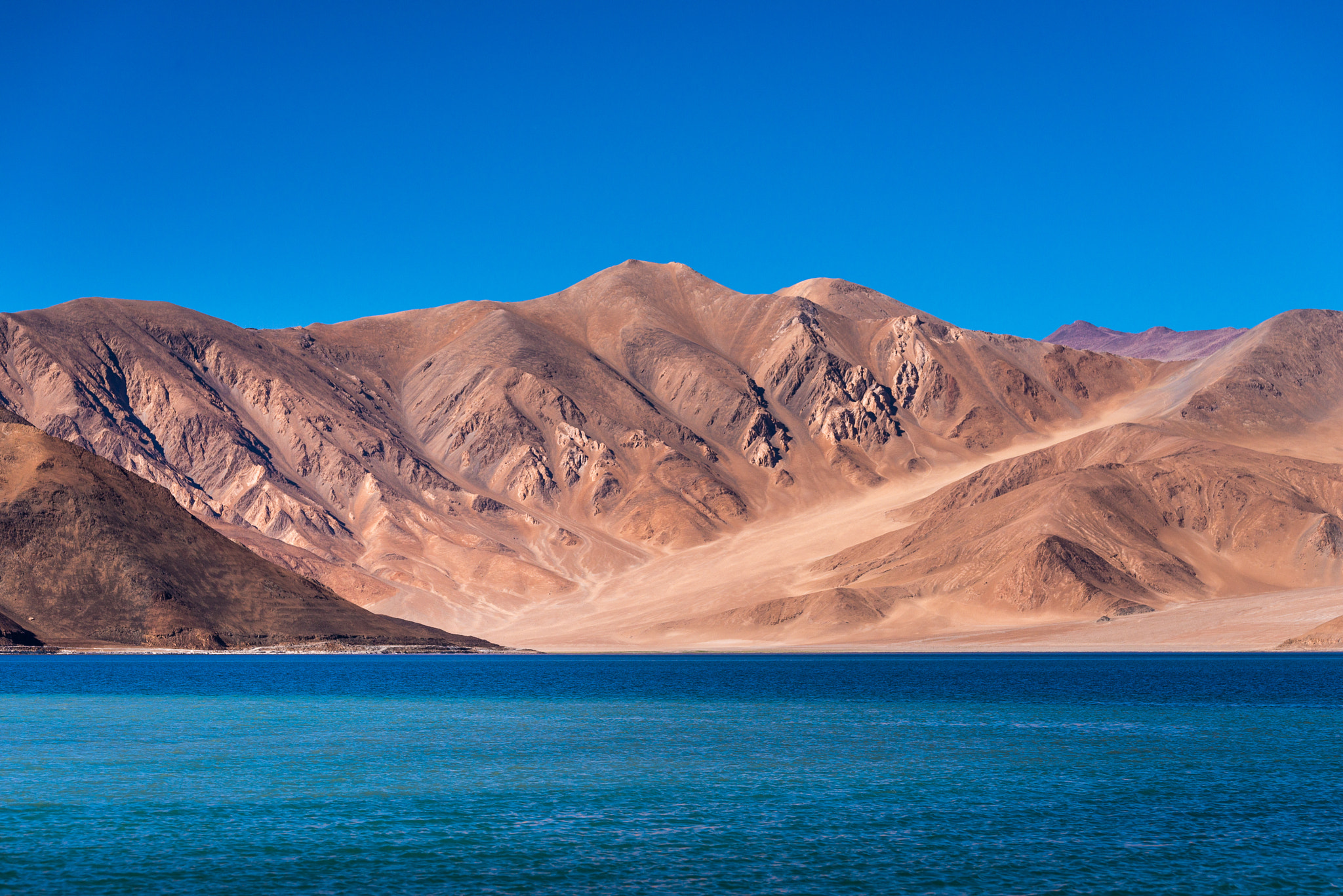 Tamron SP 70-200mm F2.8 Di VC USD sample photo. Pangong tso photography