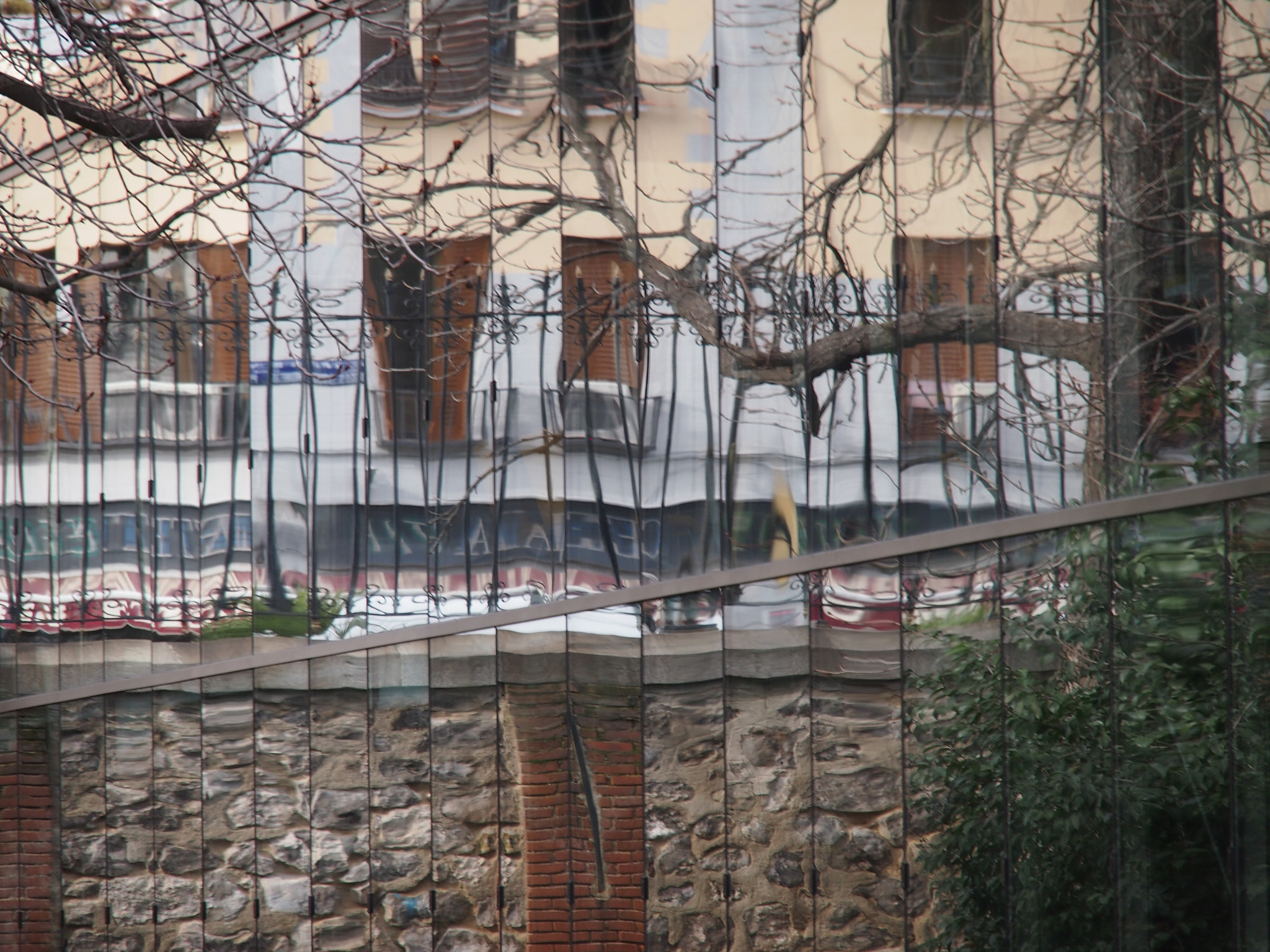 Olympus PEN E-PL3 sample photo. Reflections photography