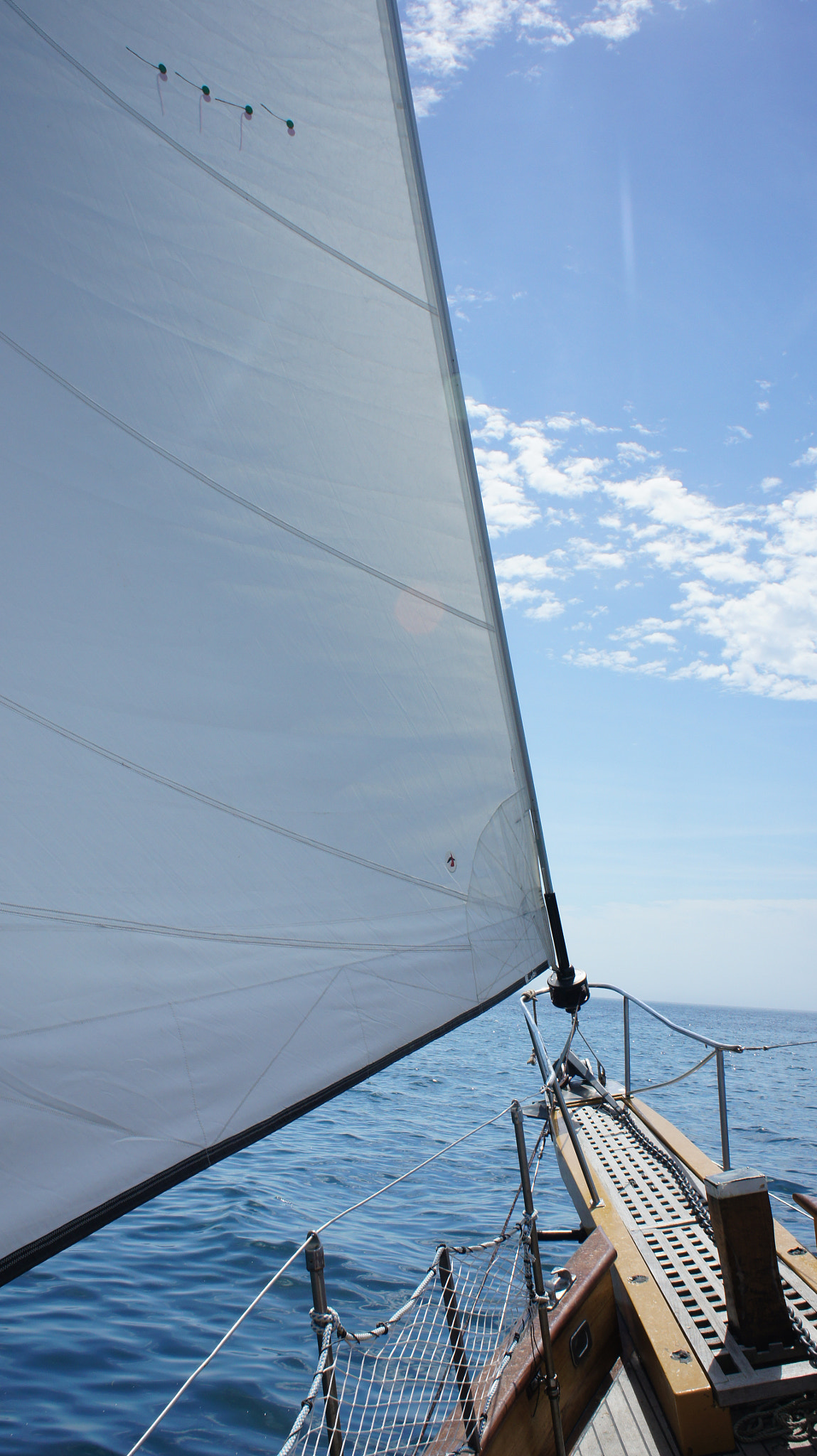 Canon EF-S 18-55mm f/3.5-5.6 USM sample photo. Sailing photography