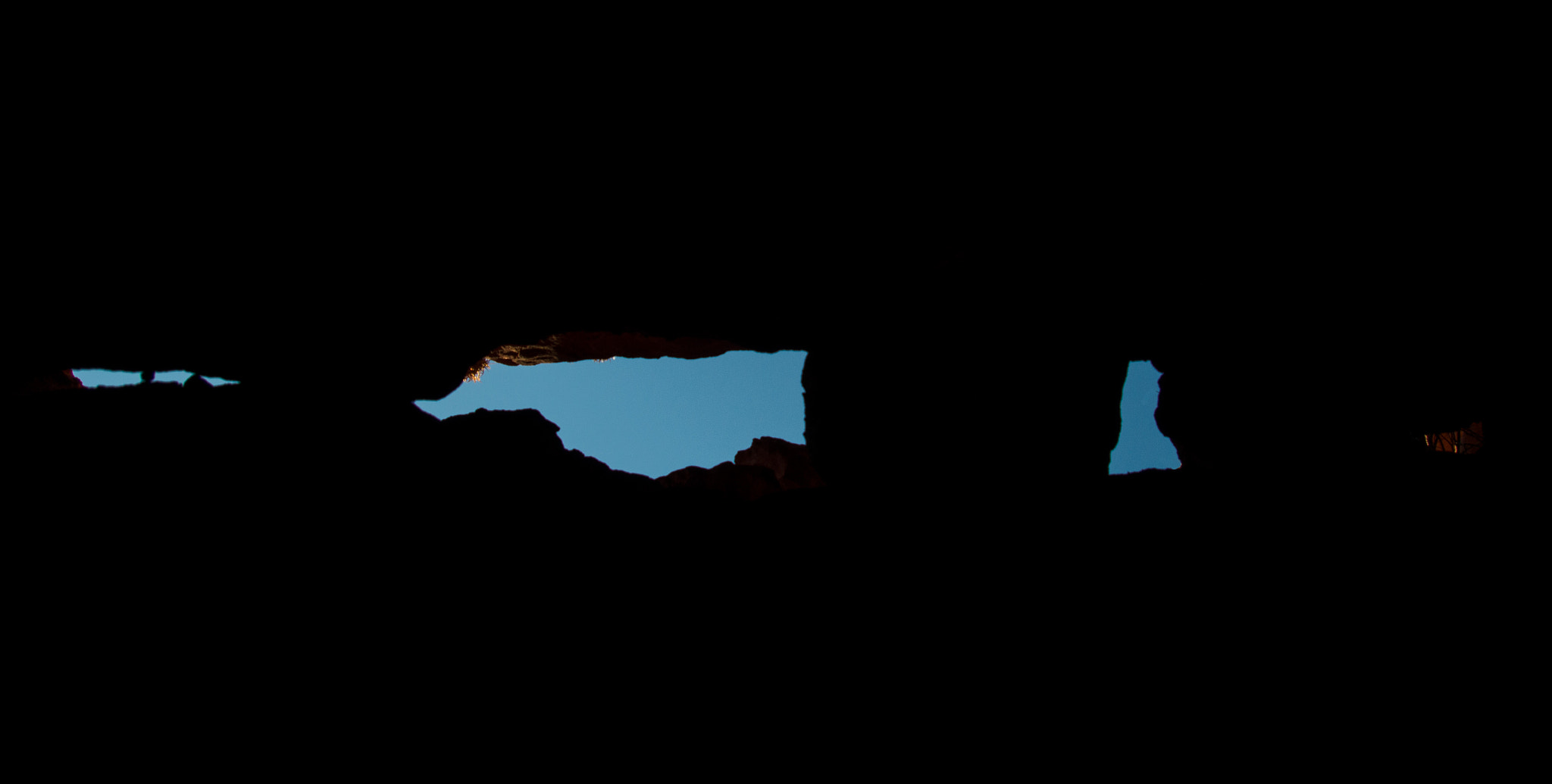 Sony SLT-A58 sample photo. A geometric cave! photography