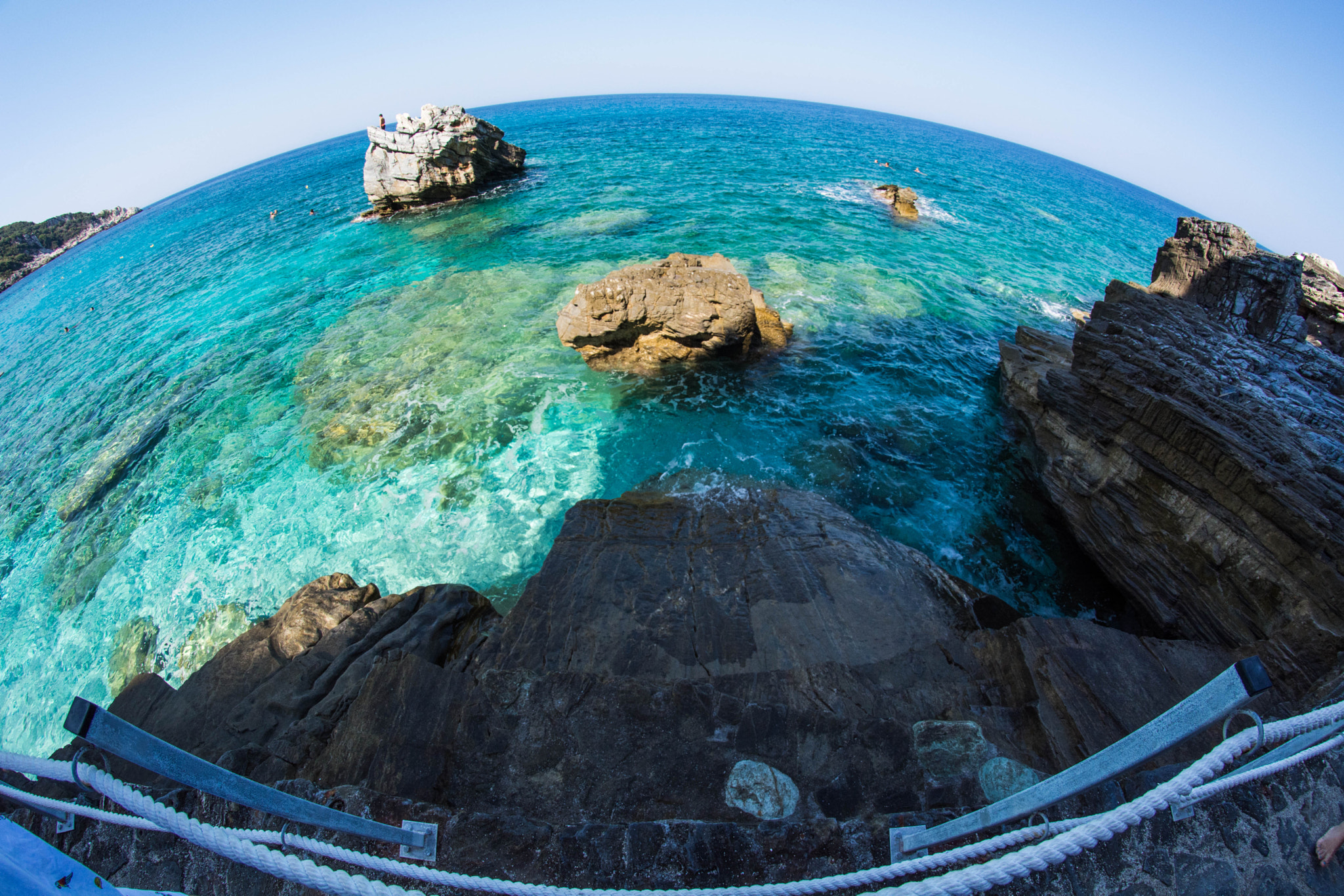 Nikon D5200 + Samyang 8mm F3.5 Aspherical IF MC Fisheye sample photo. Pelion milopotamos photography