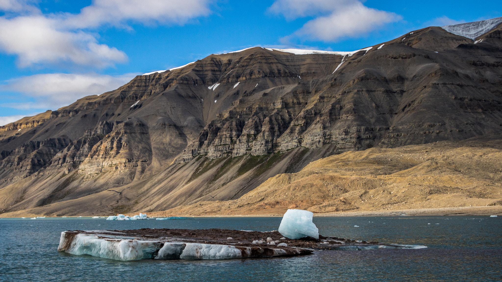 Sigma 18-250mm F3.5-6.3 DC OS HSM sample photo. Ice floes in tempelfjorden 4 photography