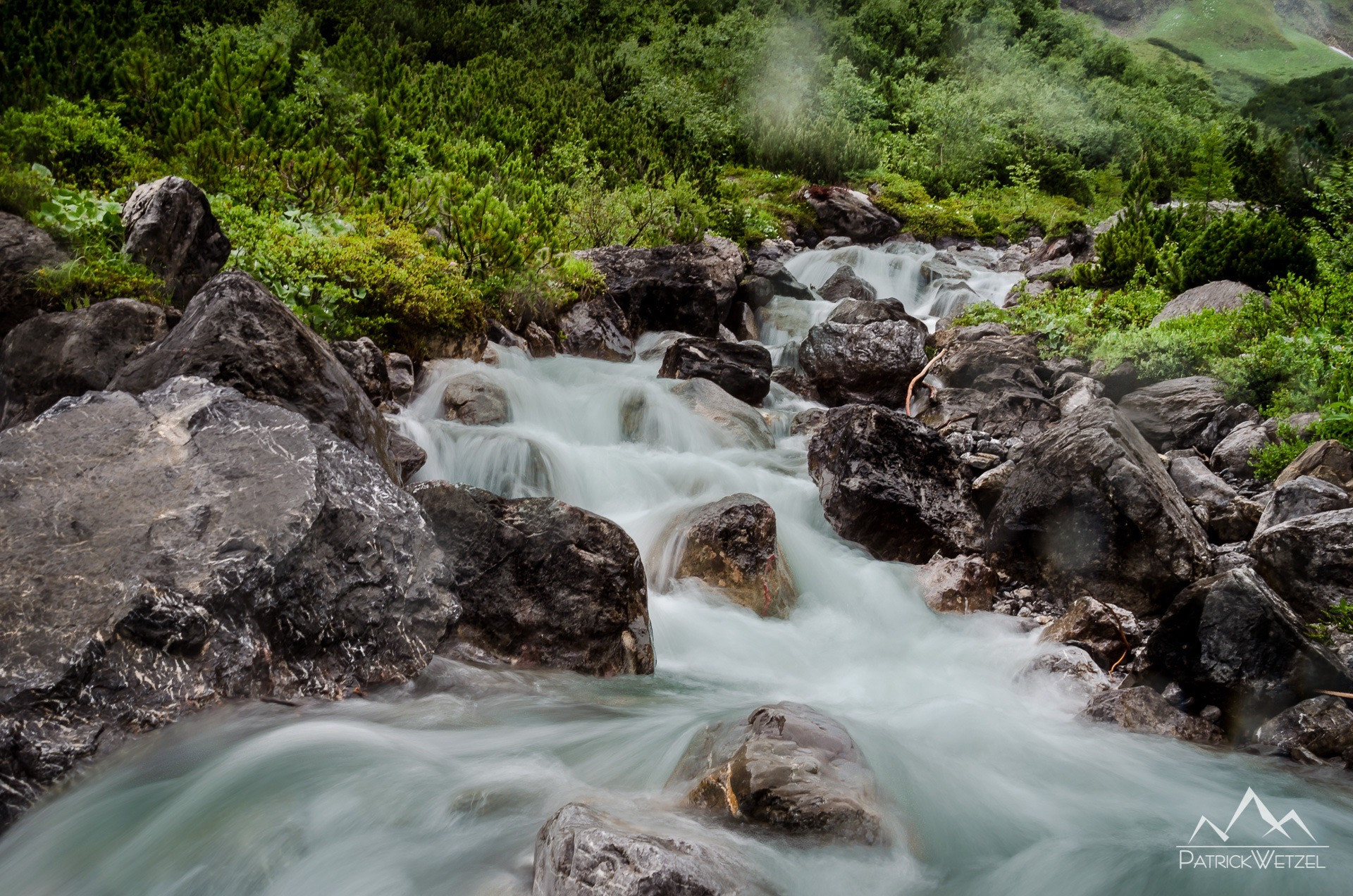 Sigma 18-200mm F3.5-6.3 DC OS HSM sample photo. Bergbach photography