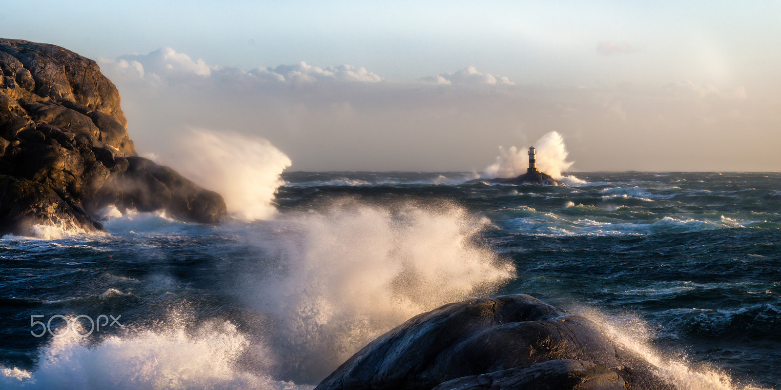 Nikon D800E sample photo. Lighthouse hattan and the waves photography