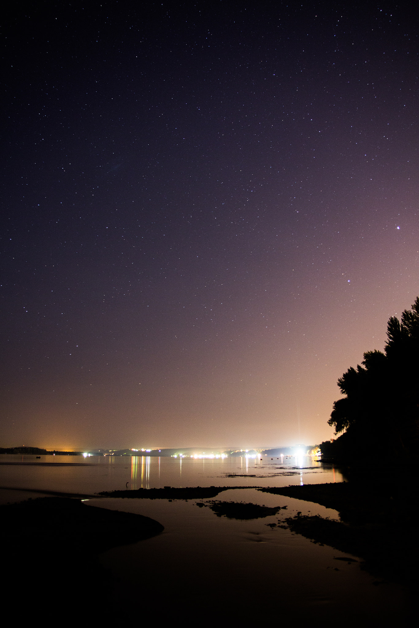 Canon EOS 60D + Sigma 17-70mm F2.8-4 DC Macro OS HSM sample photo. Night landscape photography