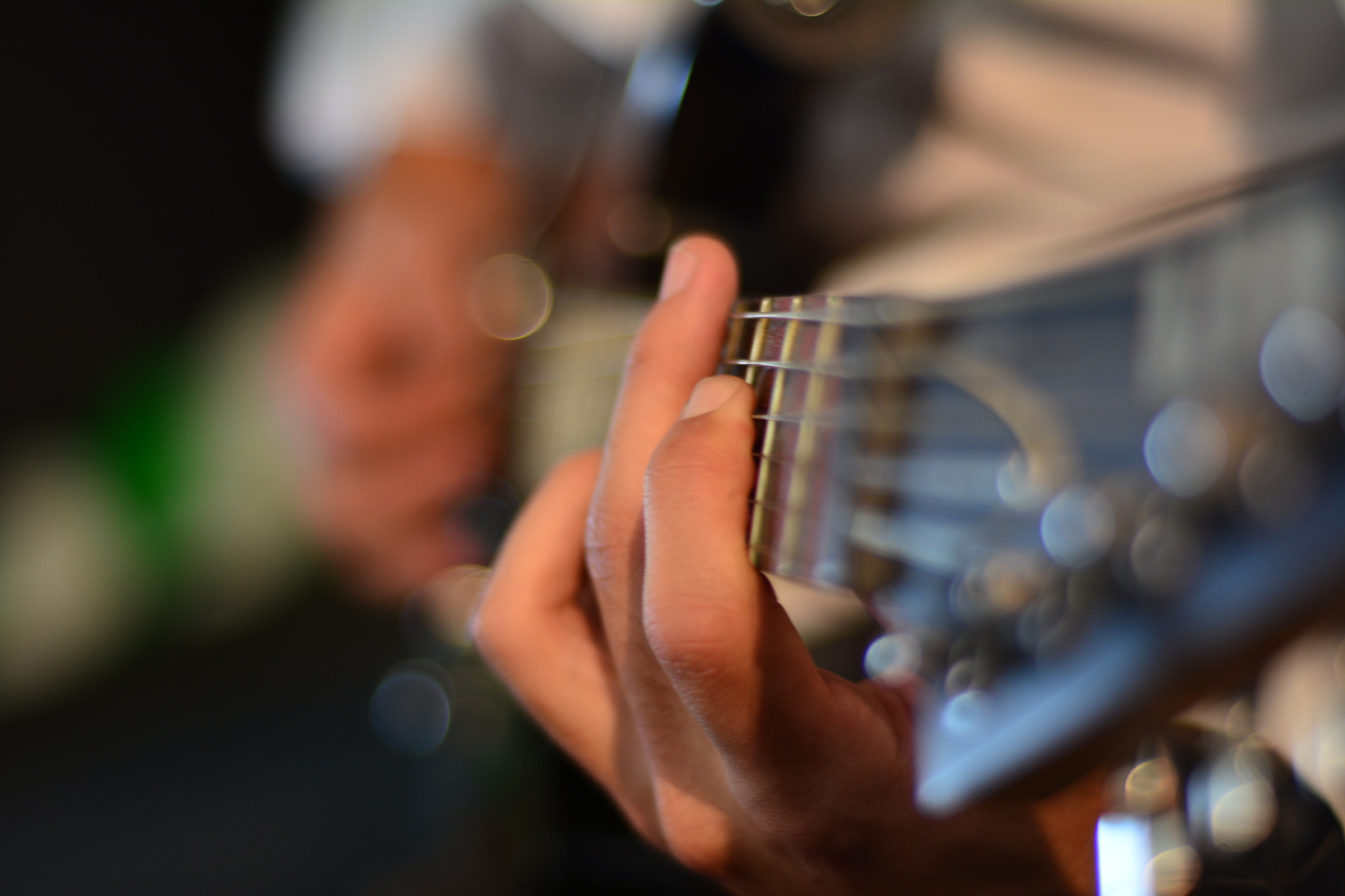 Nikon D7100 + AF Nikkor 50mm f/1.8 sample photo. Guitar playing photography