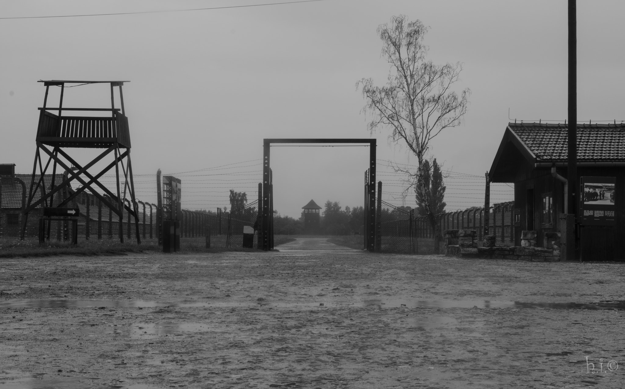 Sigma AF 10-20mm F4-5.6 EX DC sample photo. Auschwitz photography