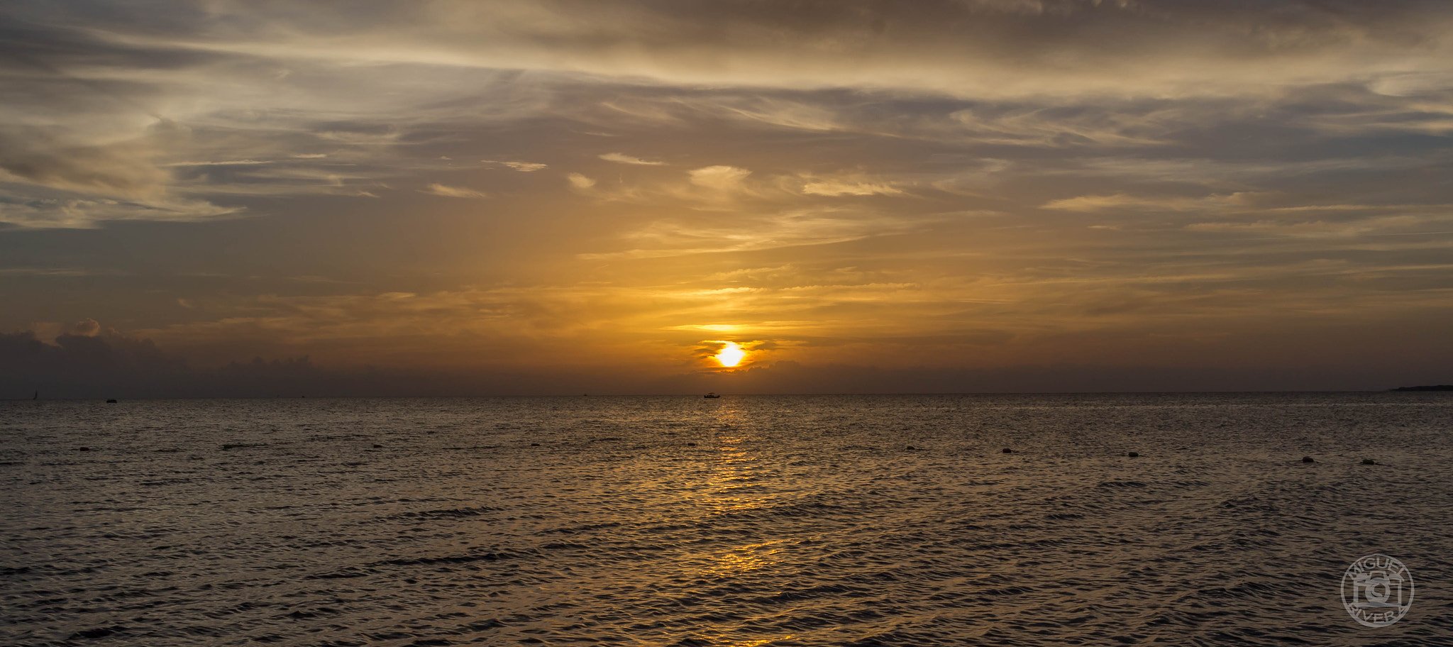 Canon EOS 100D (EOS Rebel SL1 / EOS Kiss X7) sample photo. Sunset photography